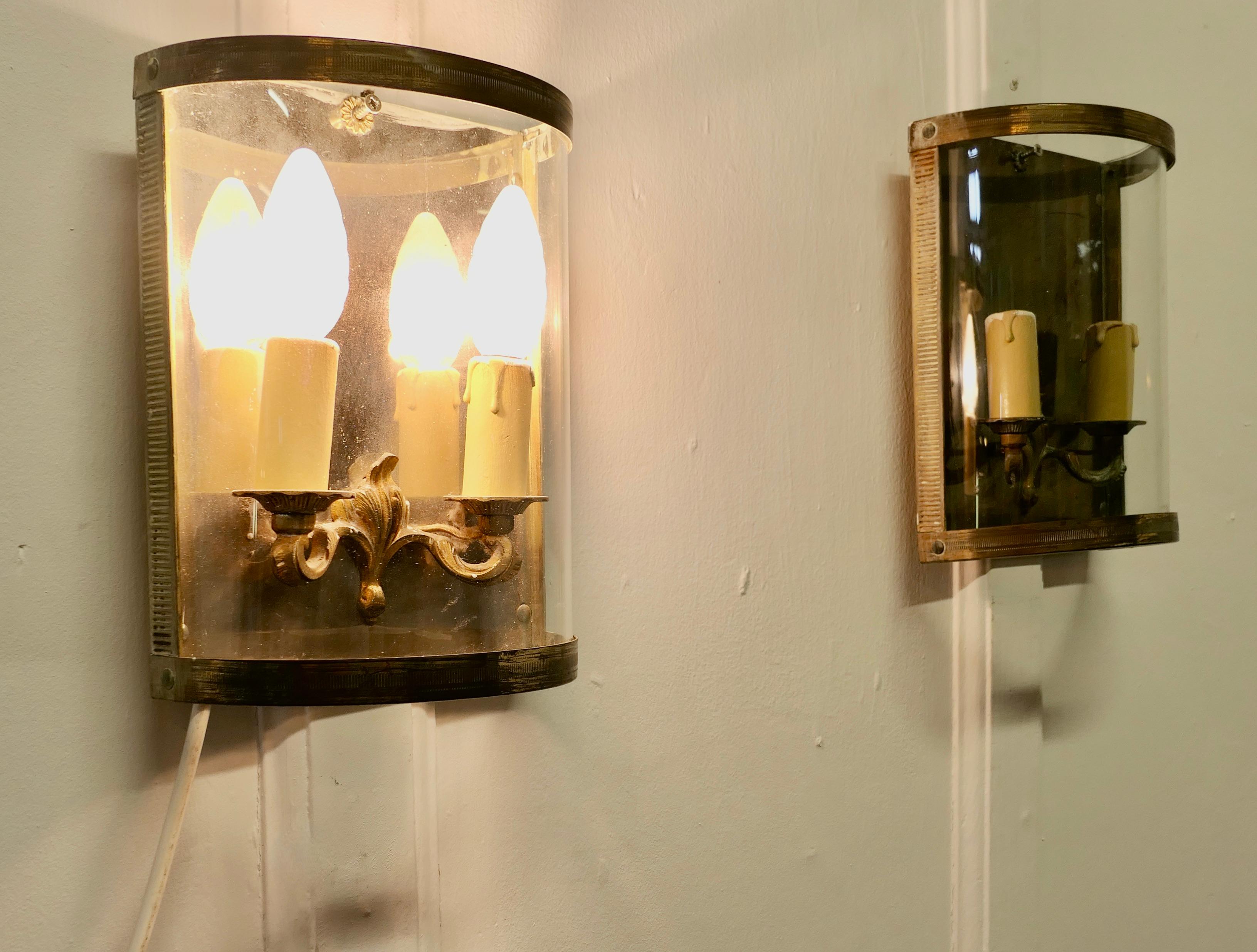 Adam Style Pair of French Twin Light Brass Convex Wall Lanterns a Lovely Pai For Sale