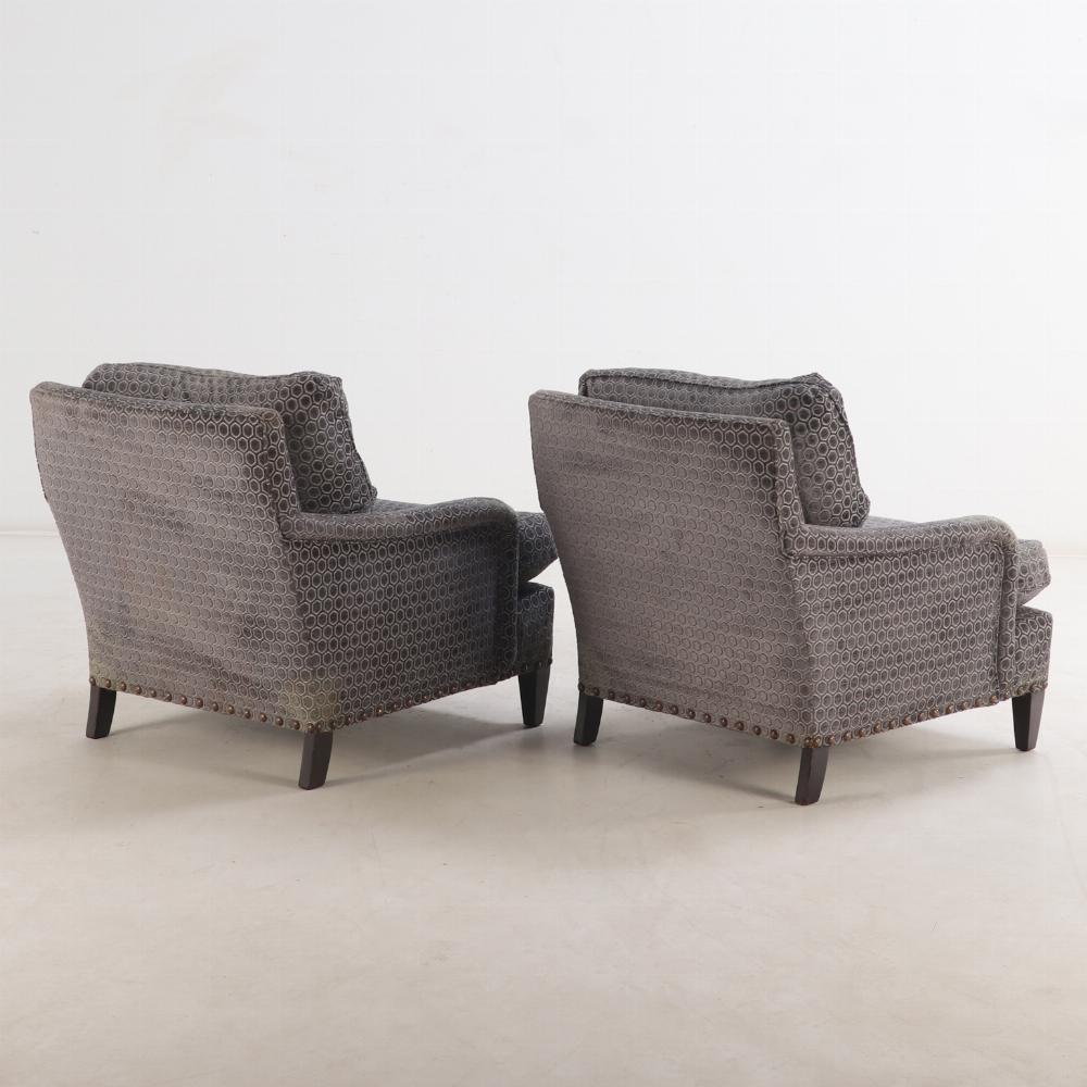 A pair of French Upholstered Bergere Armchairs For Sale 3
