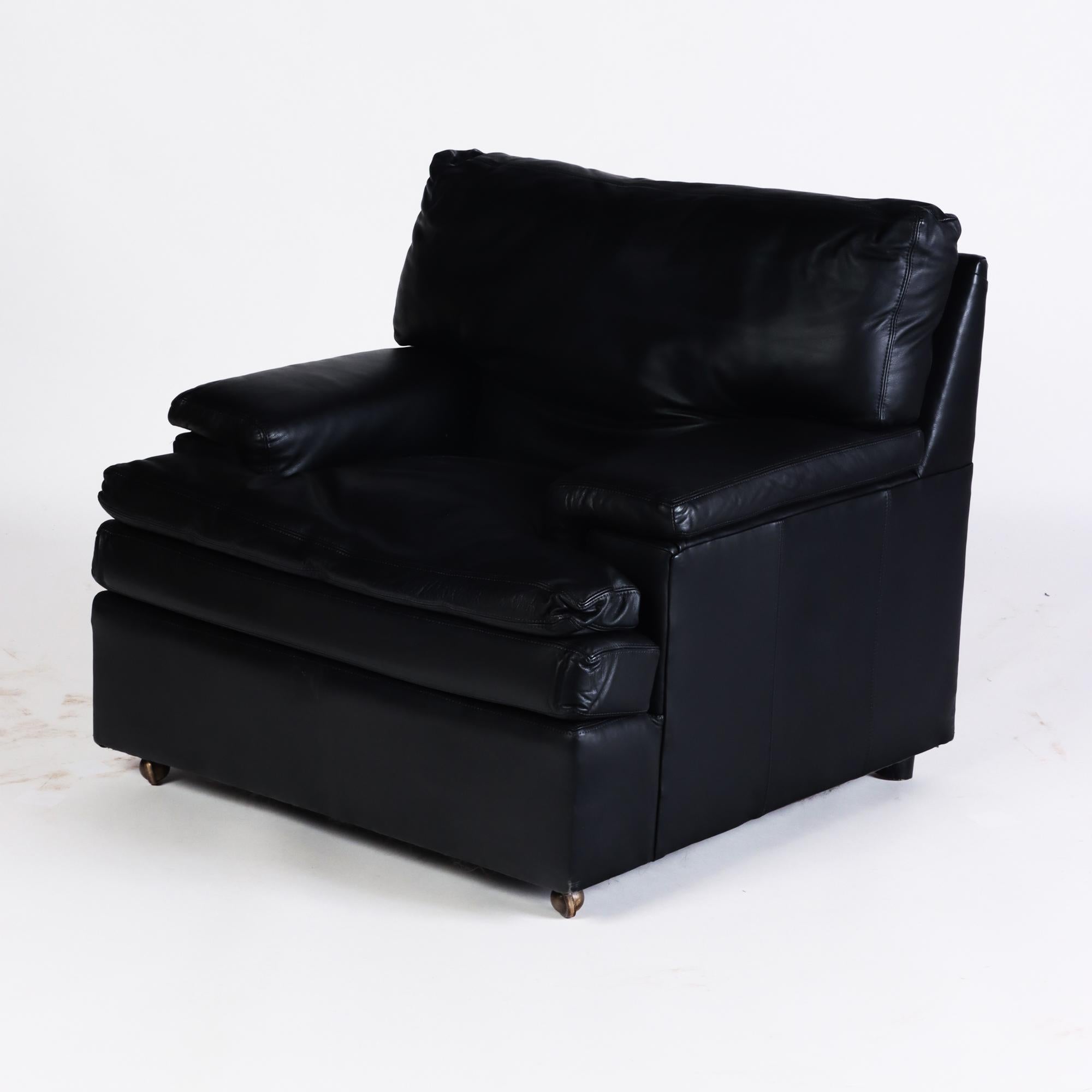 Late 20th Century Pair of French Vintage Roche Bobois Black Leather Club Chairs, circa 1970s
