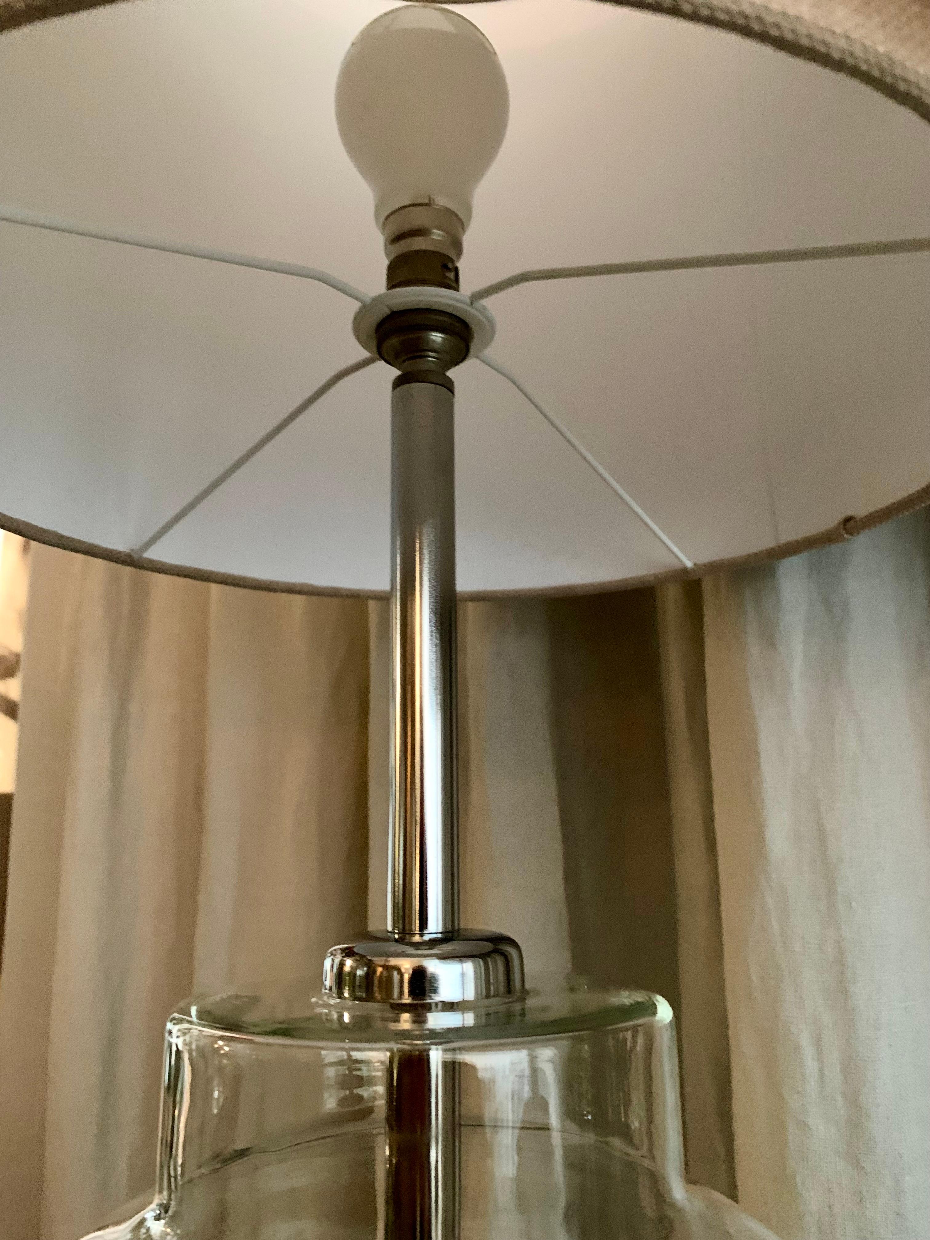 Verre Paire de lampes de table françaises vintage de l'ère spatiale en vente