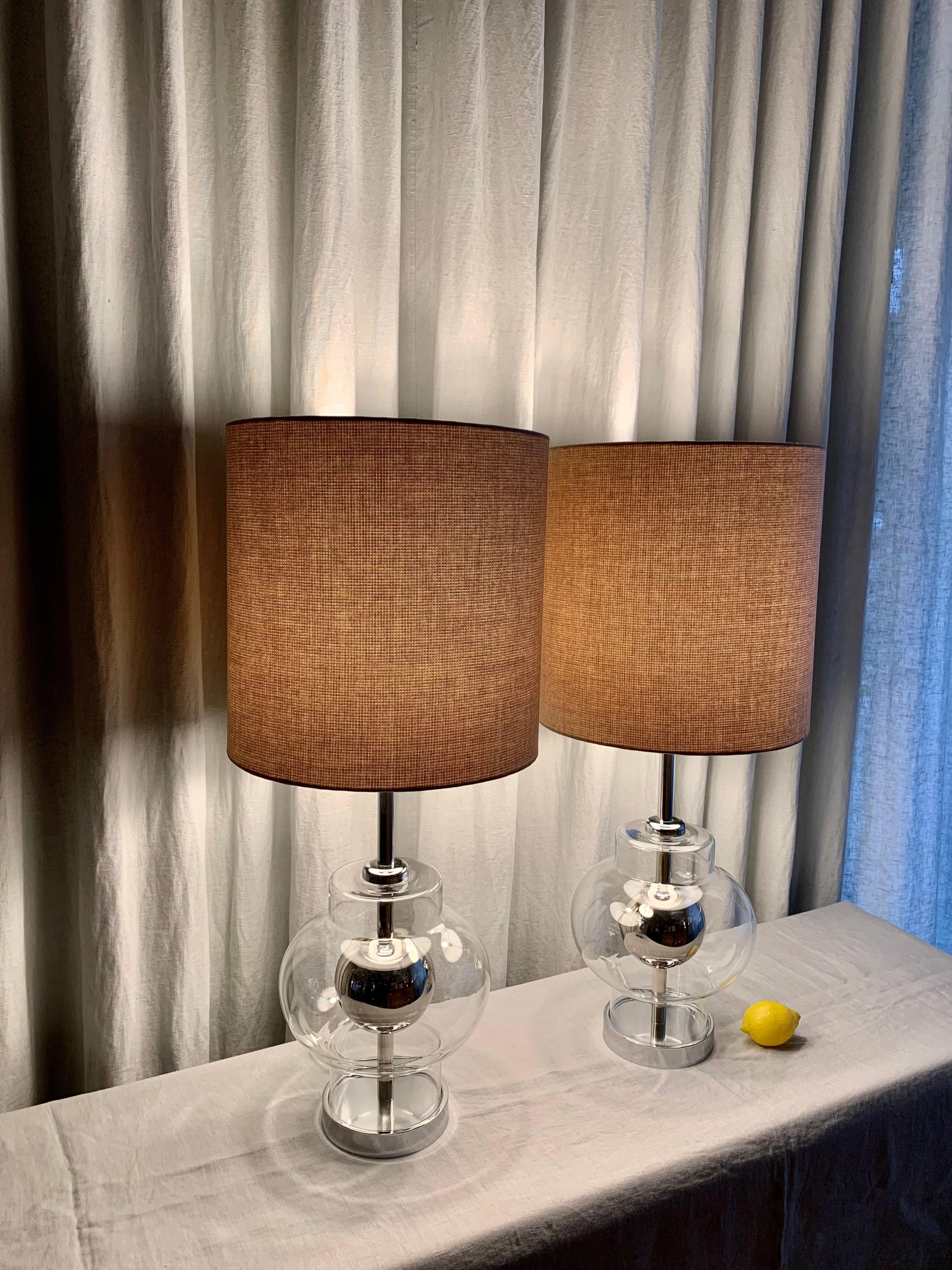 Paire de lampes de table françaises vintage de l'ère spatiale en vente 2