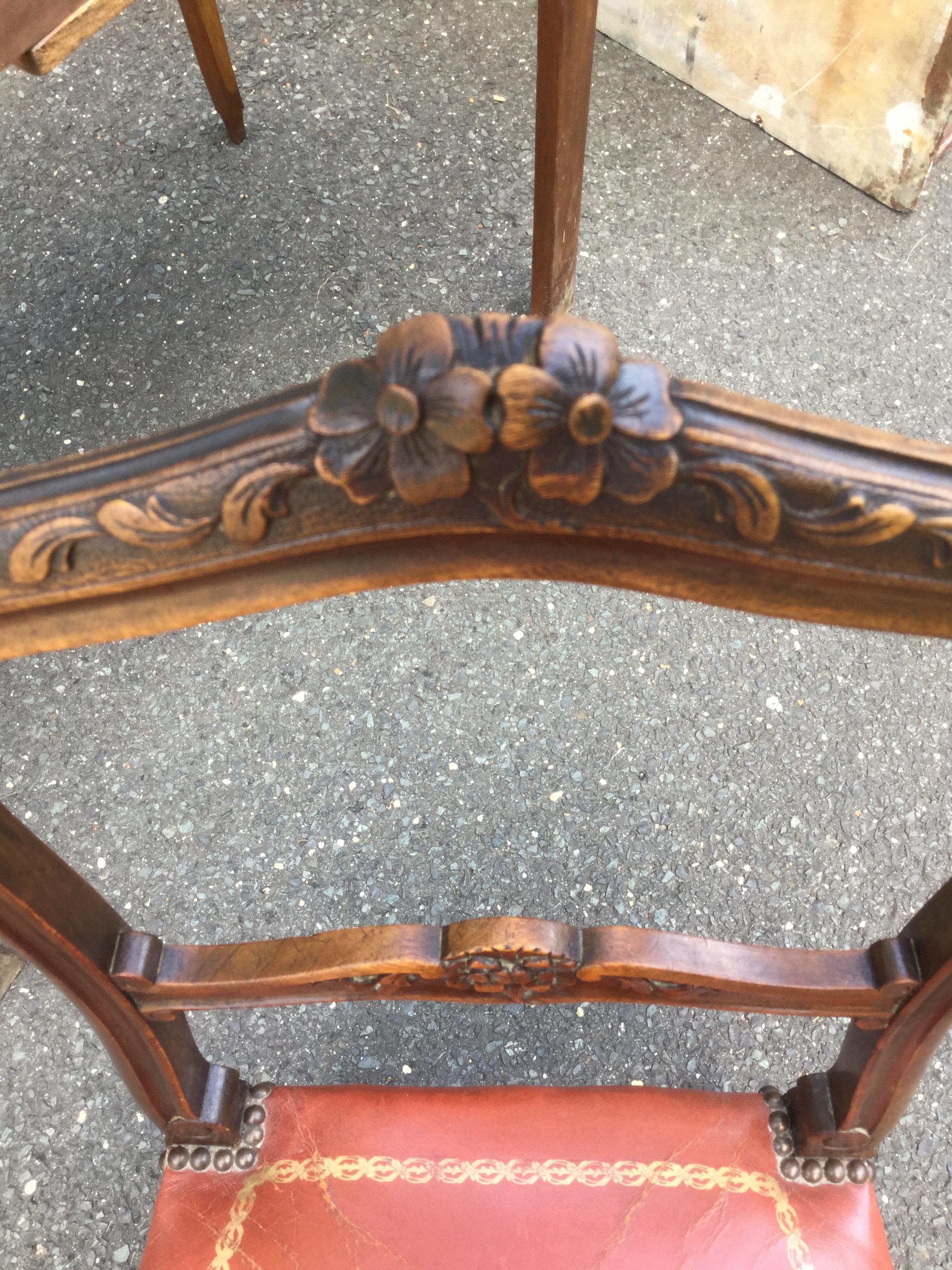 Pair of French Walnut & Leather Boudoir Chairs In Good Condition For Sale In Livingston, NJ