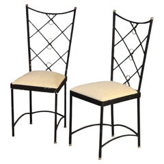 Paire de chaises françaises en fer forgé et laiton à la manière d
Andre Arbus.