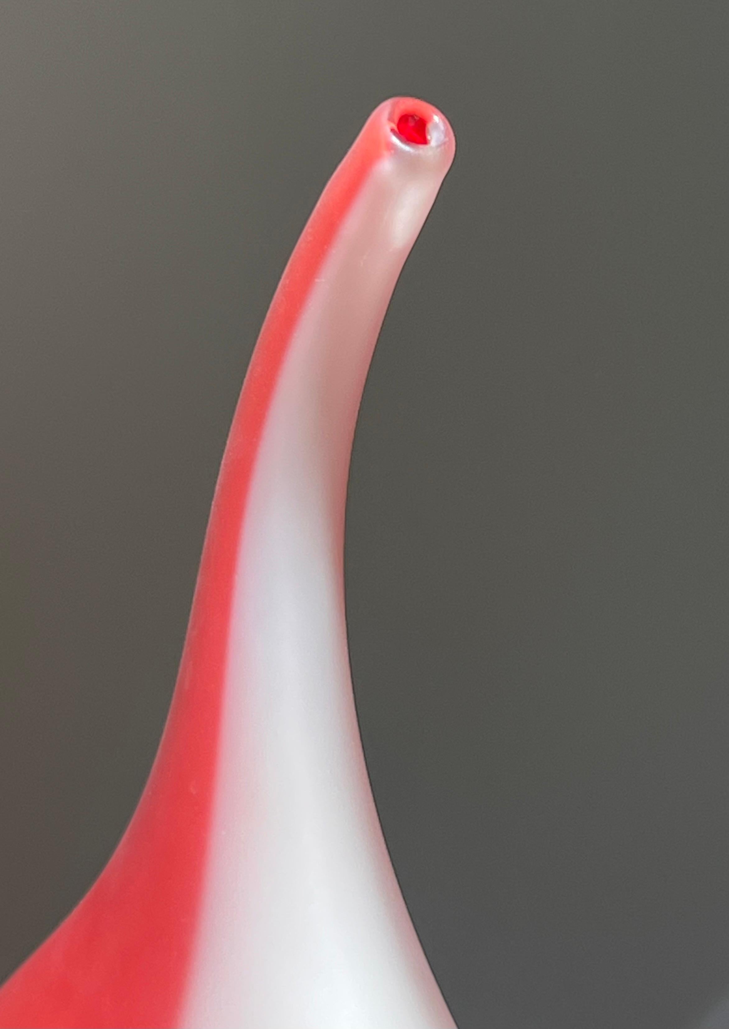 A pair of frosted art glass vessels, 20th century For Sale 3