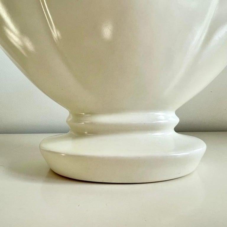 Lotus-Vasen aus Fulham-Keramik, Paar im Angebot 2