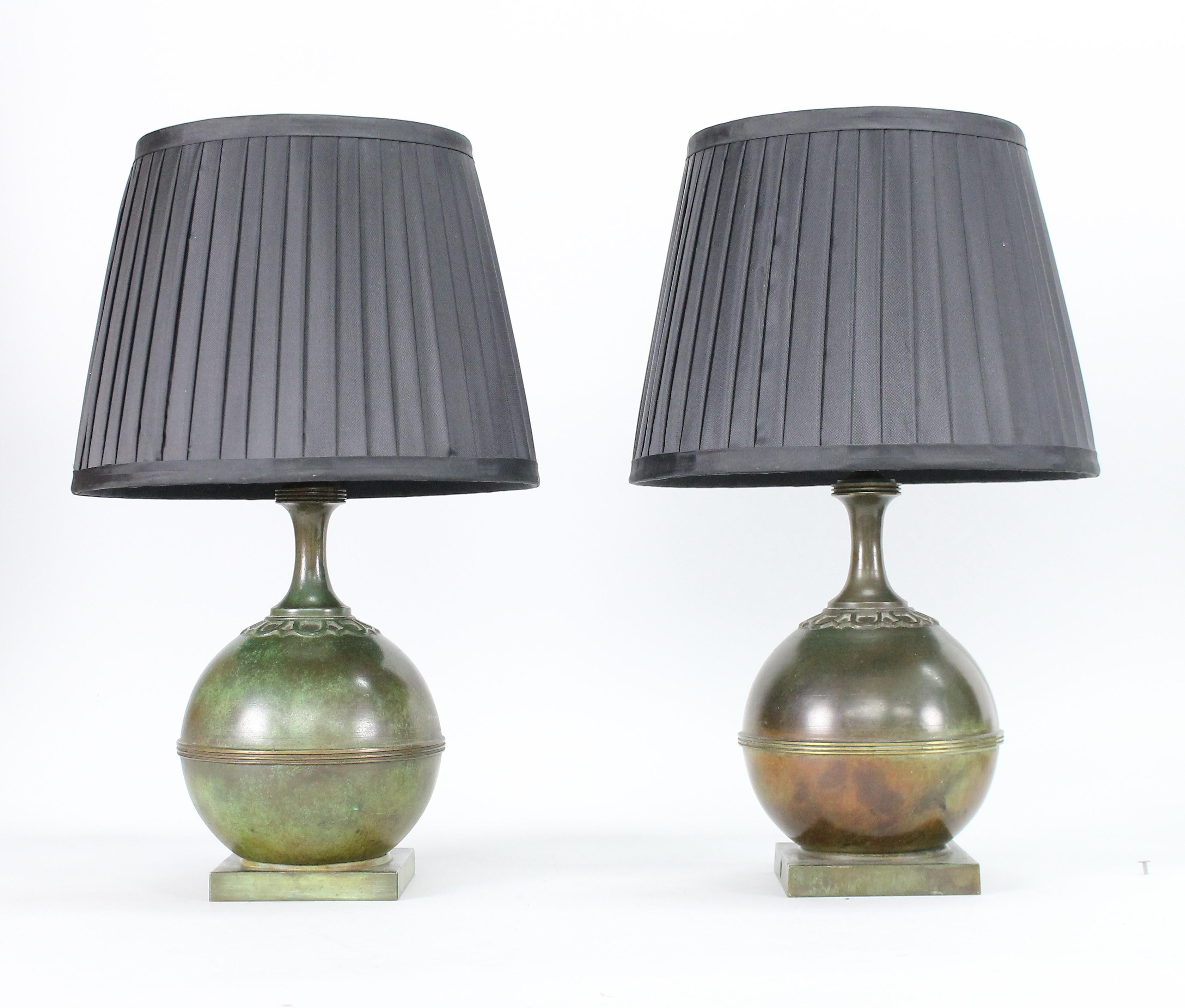 Pair of GAB Swedish Modern Patinated Bronze Table Lamps, 1930s In Good Condition In Skanninge, SE