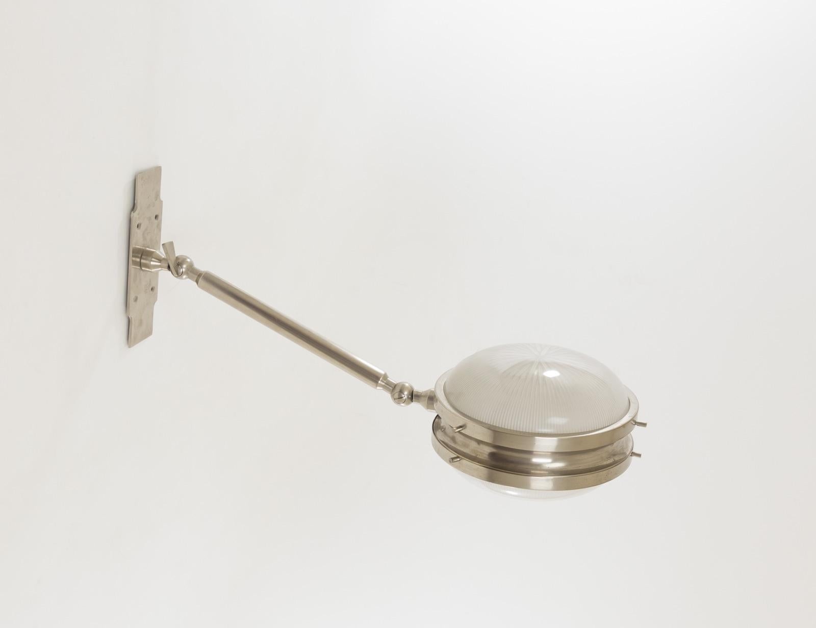 Mid-20th Century A Pair of Gamma Wall Lamps by Sergio Mazza for Artemide, 1960s For Sale