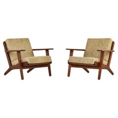 Coppia di poltrone GE-290 di Hans Wegner per GETAMA, Danimarca, 1953