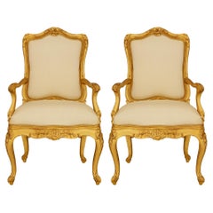Ein Paar Genovese 19. Jahrhundert Louis XV st. Giltwood Sessel