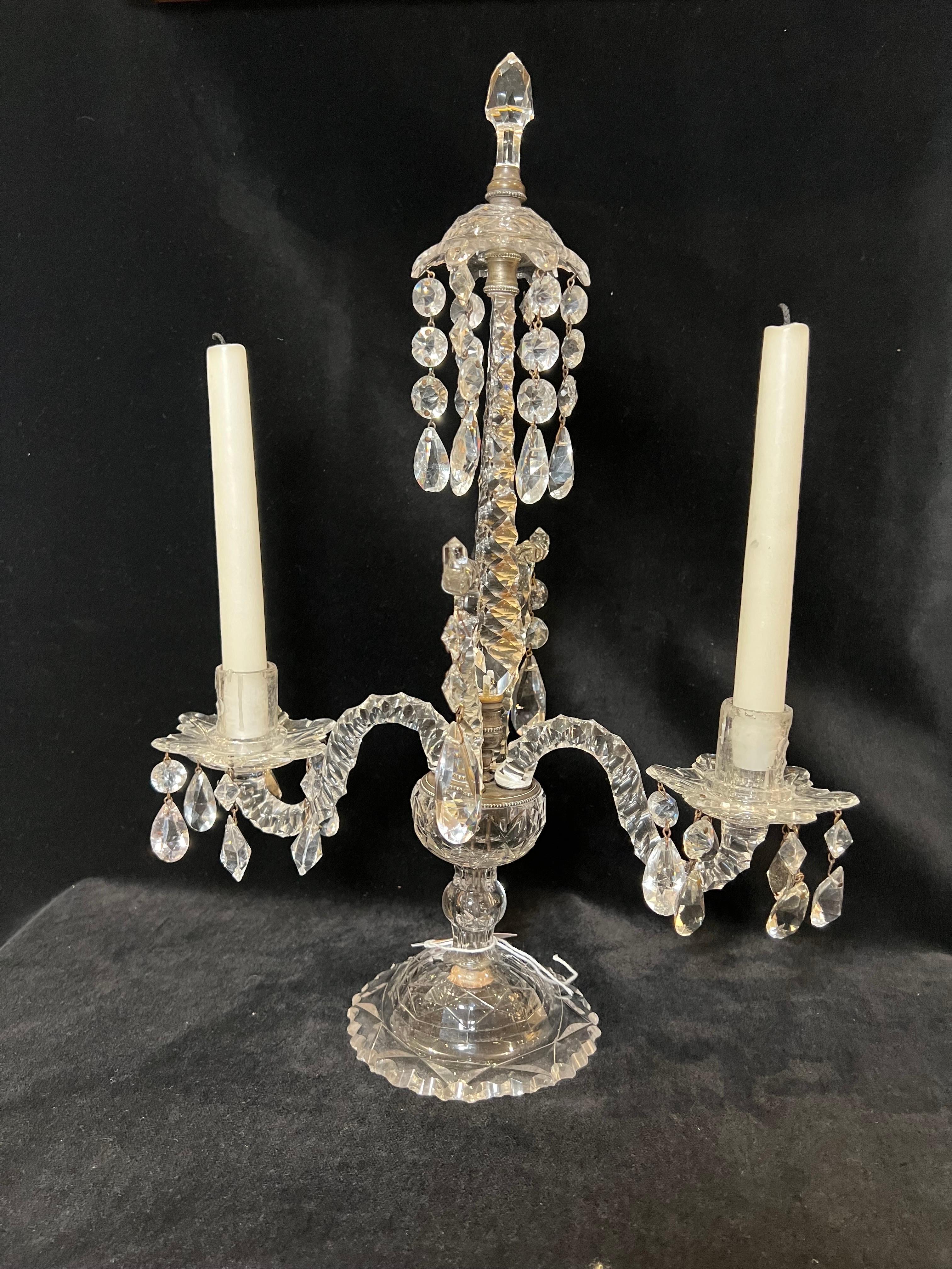 Pair of George III Cut Glass Girandoles In Good Condition For Sale In New York, NY