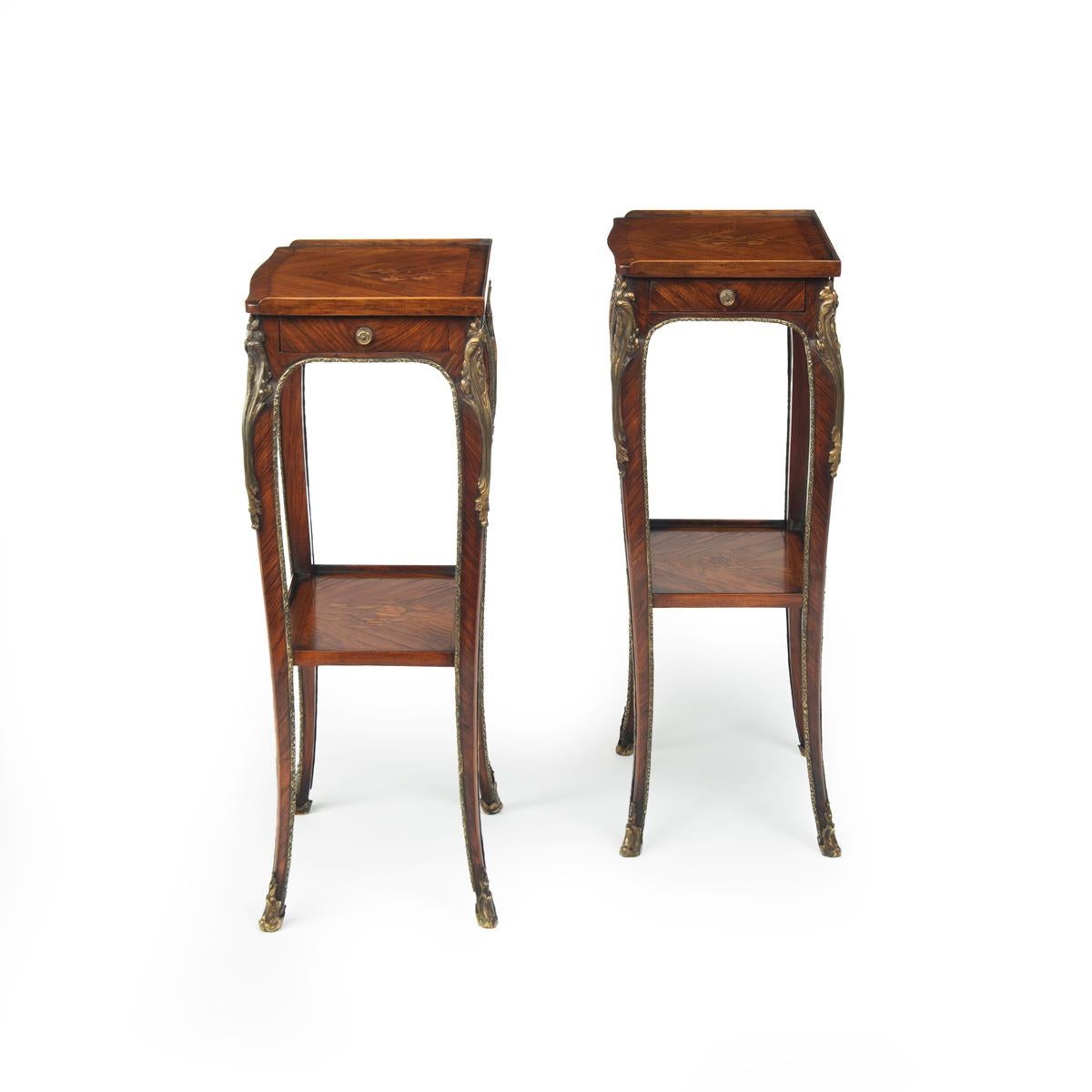 A pair of George III marquetry tables in the French taste In Good Condition For Sale In Lymington, Hampshire