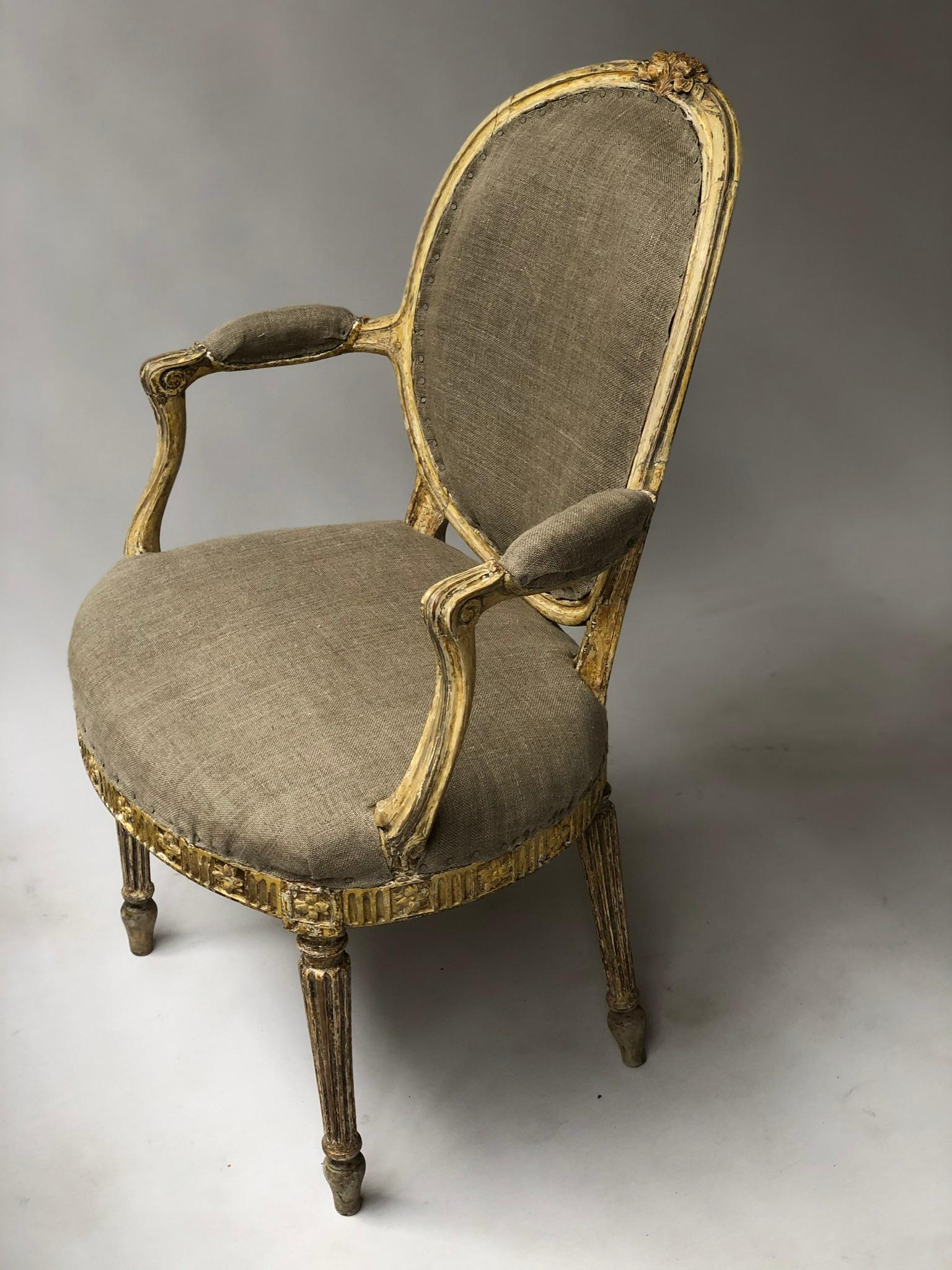 Hand-Carved Pair of George III Parcel-Gilt Armchairs in the Manner of John Linnell For Sale