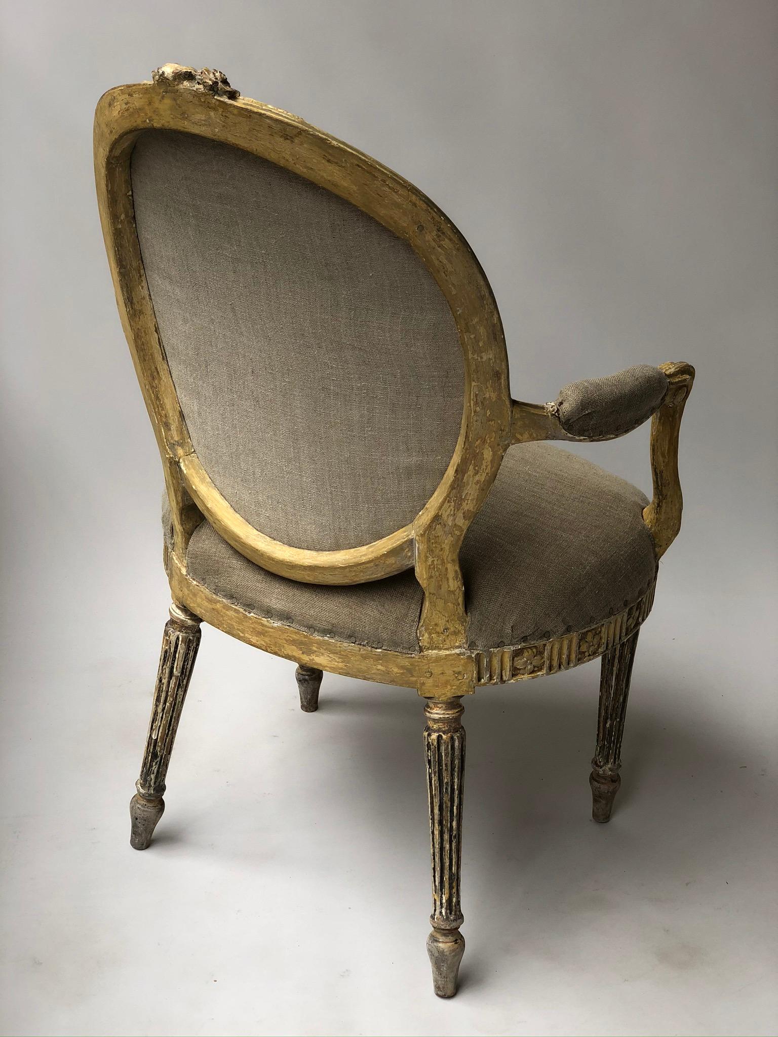 18th Century and Earlier Pair of George III Parcel-Gilt Armchairs in the Manner of John Linnell For Sale