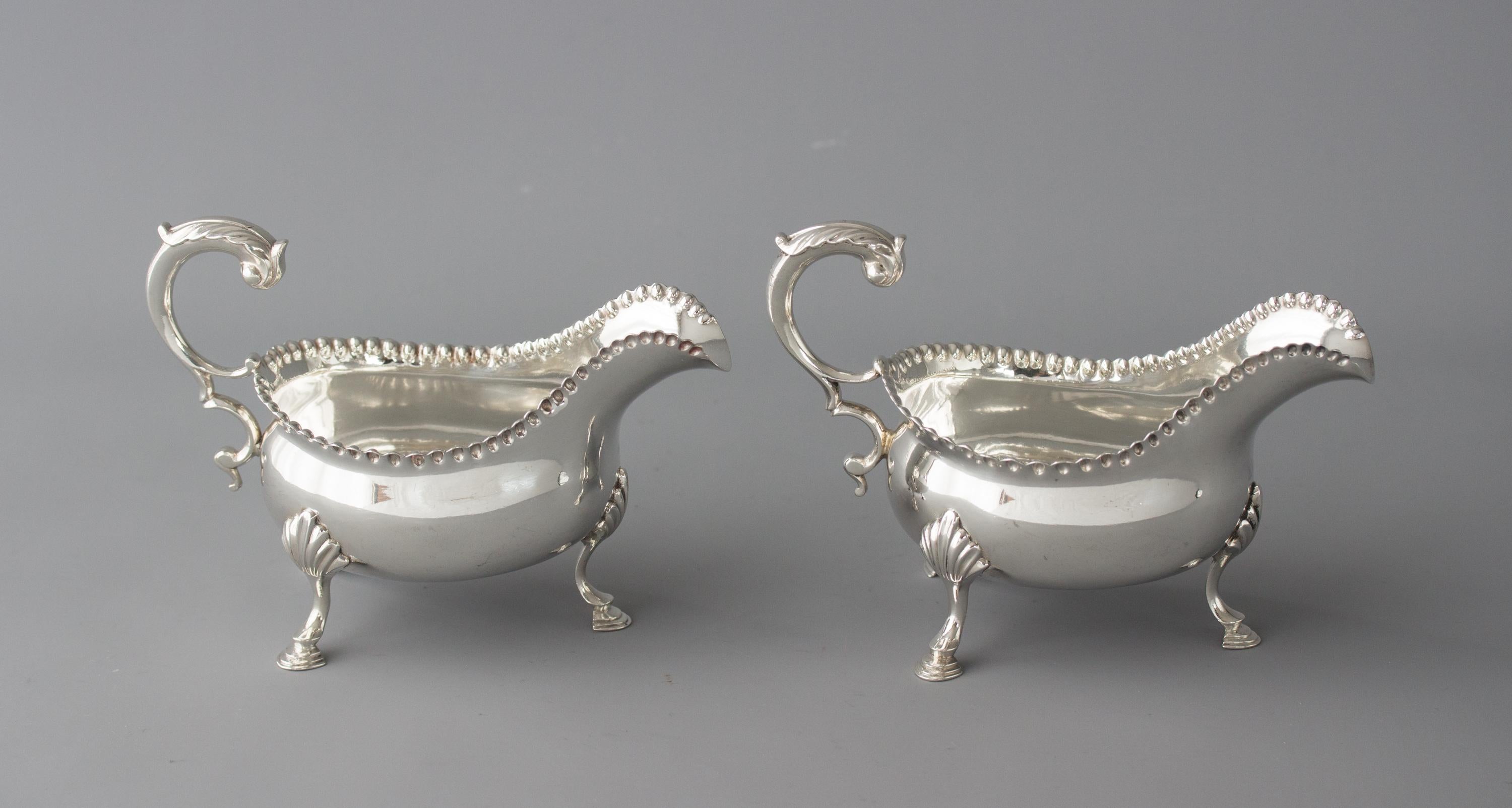 A Pair of George III Silver Sauce Boats, London 1768 by W & J Priest For Sale 1