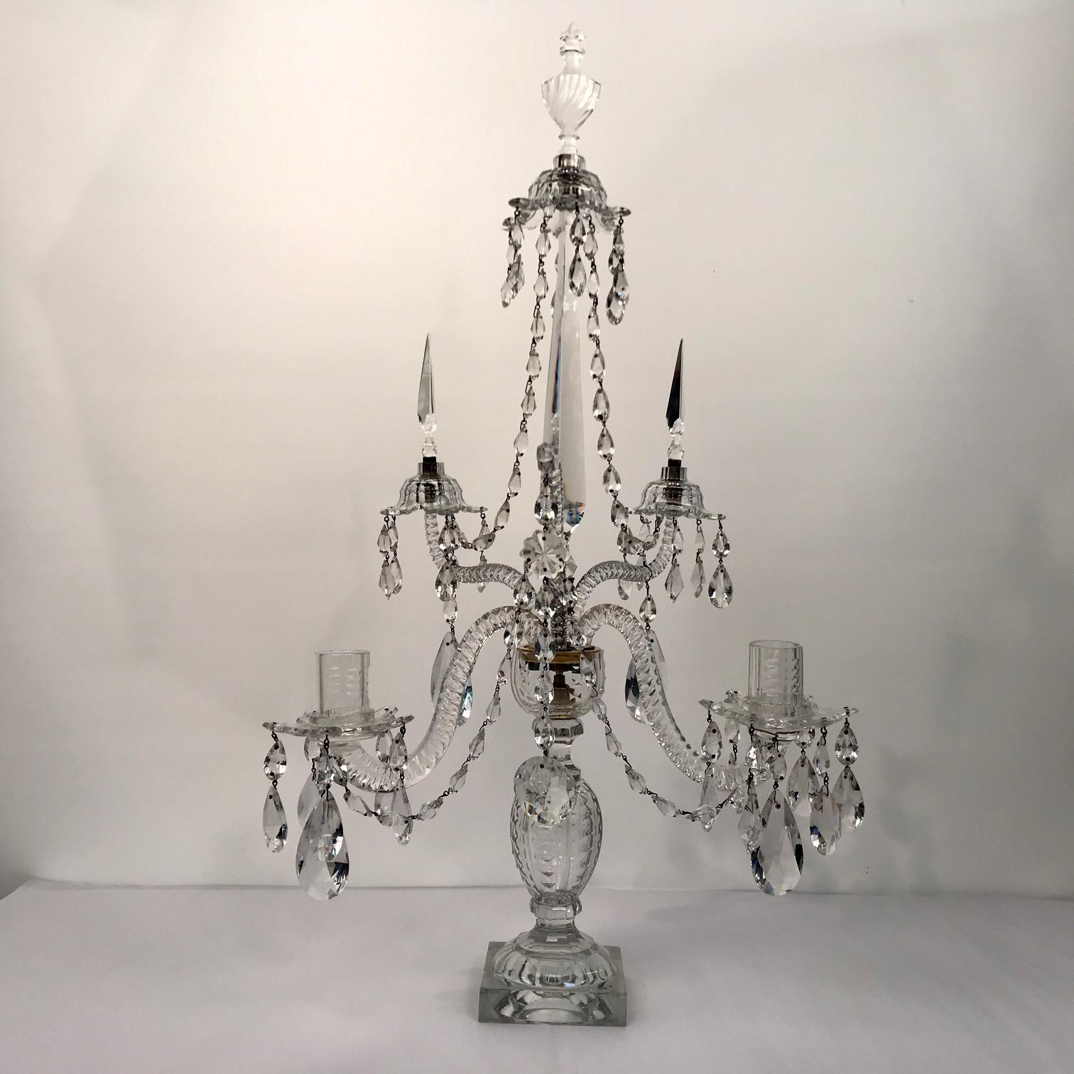 Georgien Paire de candélabres anglais d'époque George III par William Parker, en vente