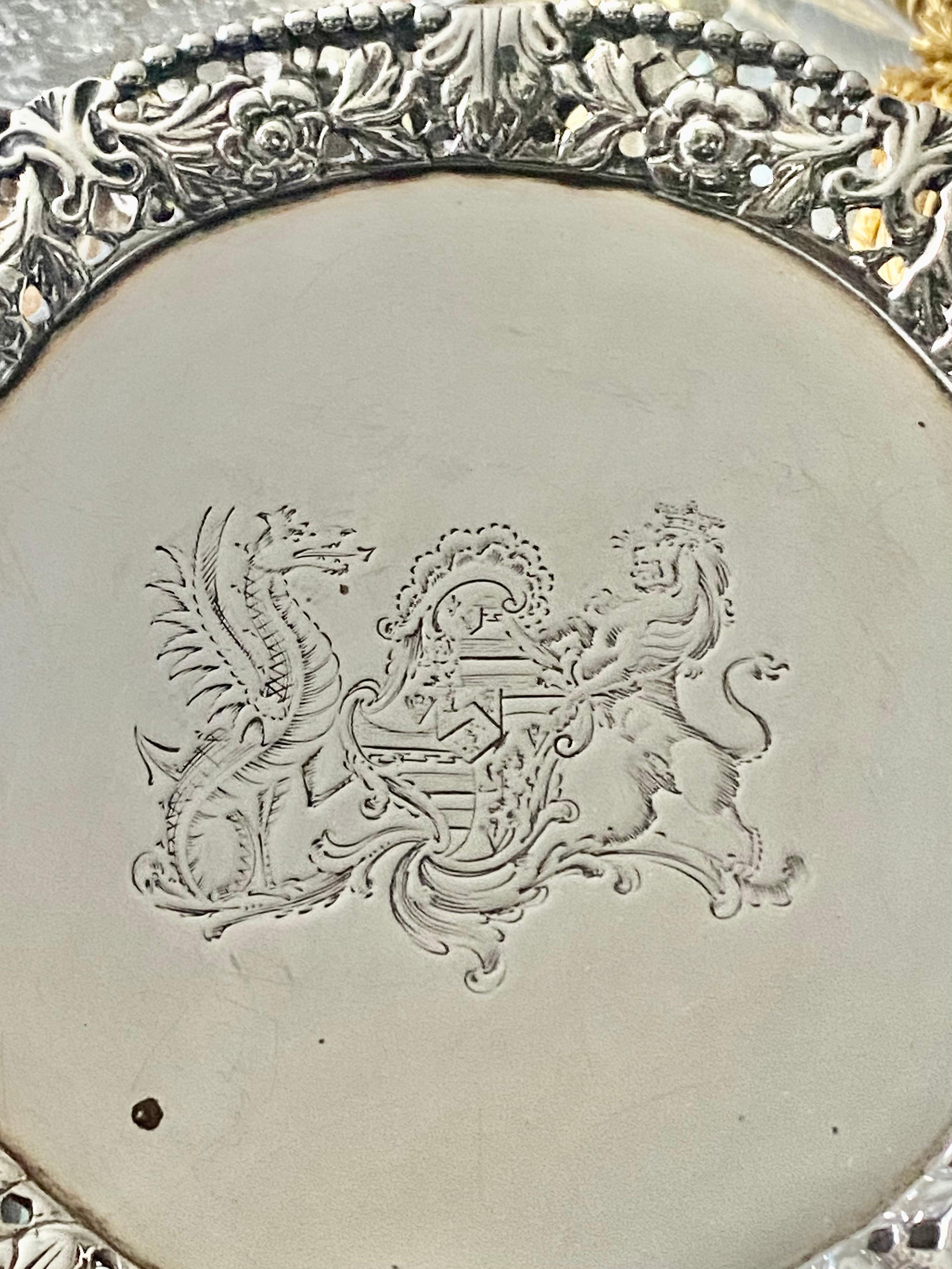 Coppia di salsiere in argento di Giorgio IV Londra, 1827 in vendita 1