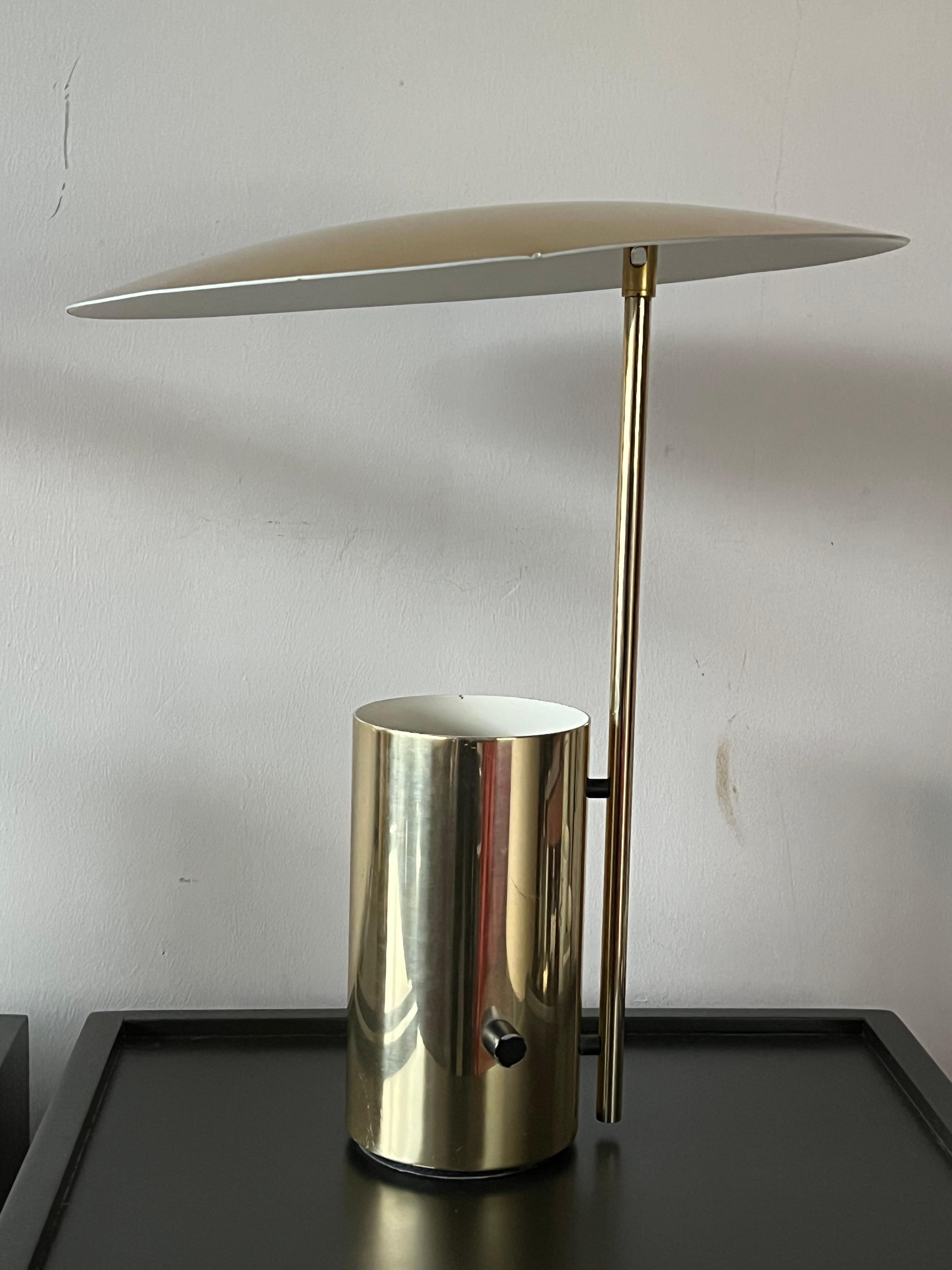 Mid-Century Modern A Pair Of George Nelson Half Lamps for Koch Lowy For Sale