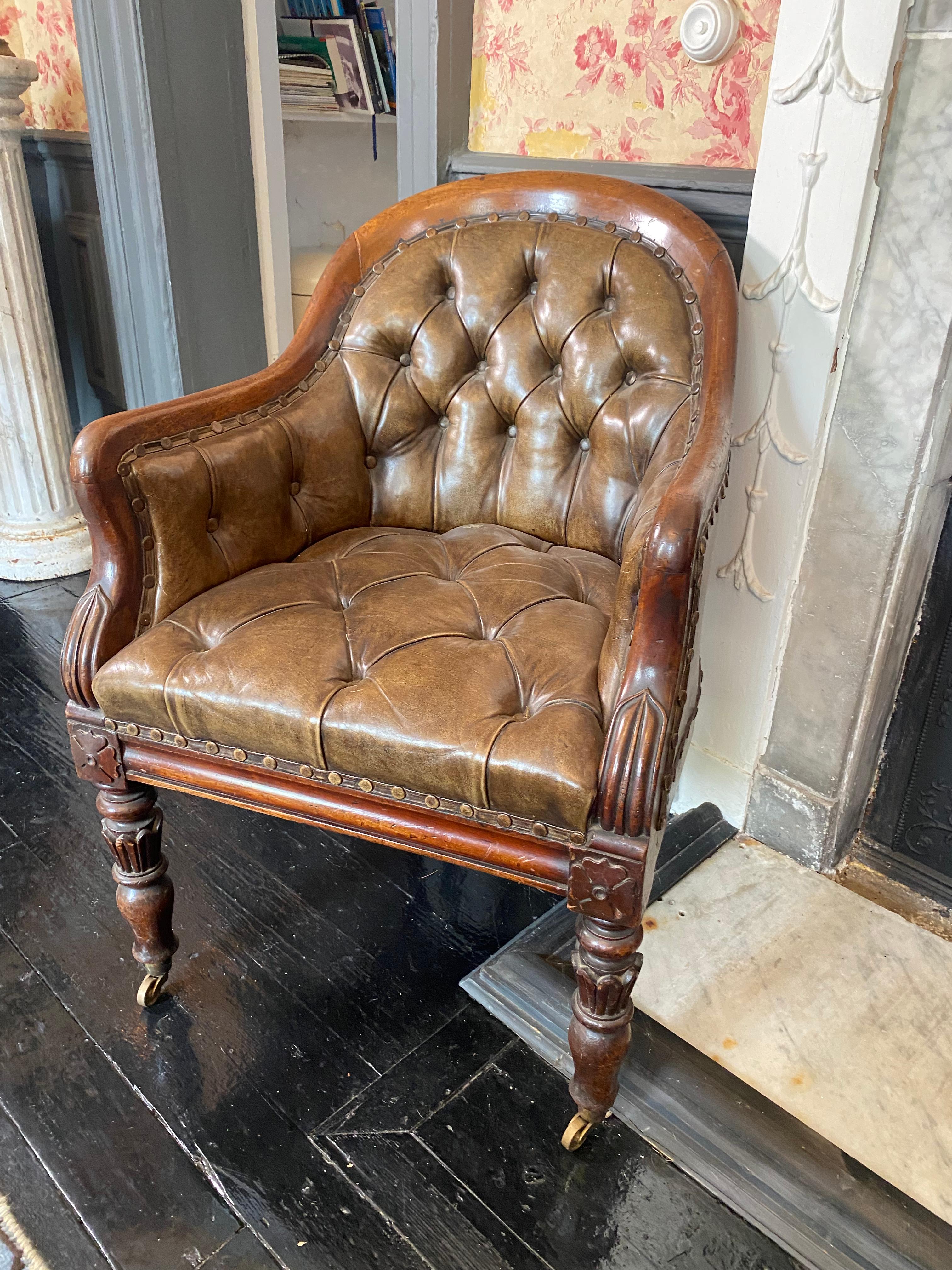 Pair of Library Tub Chairs, circa 1830 For Sale at 1stDibs