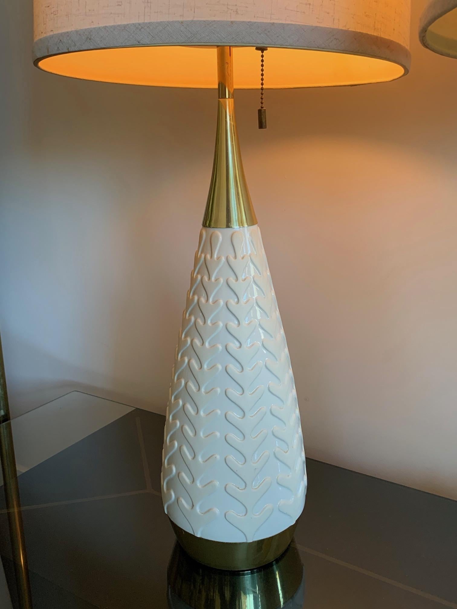 Pair of Gerald Thurston Lightolier Table Lamps In Good Condition In St.Petersburg, FL