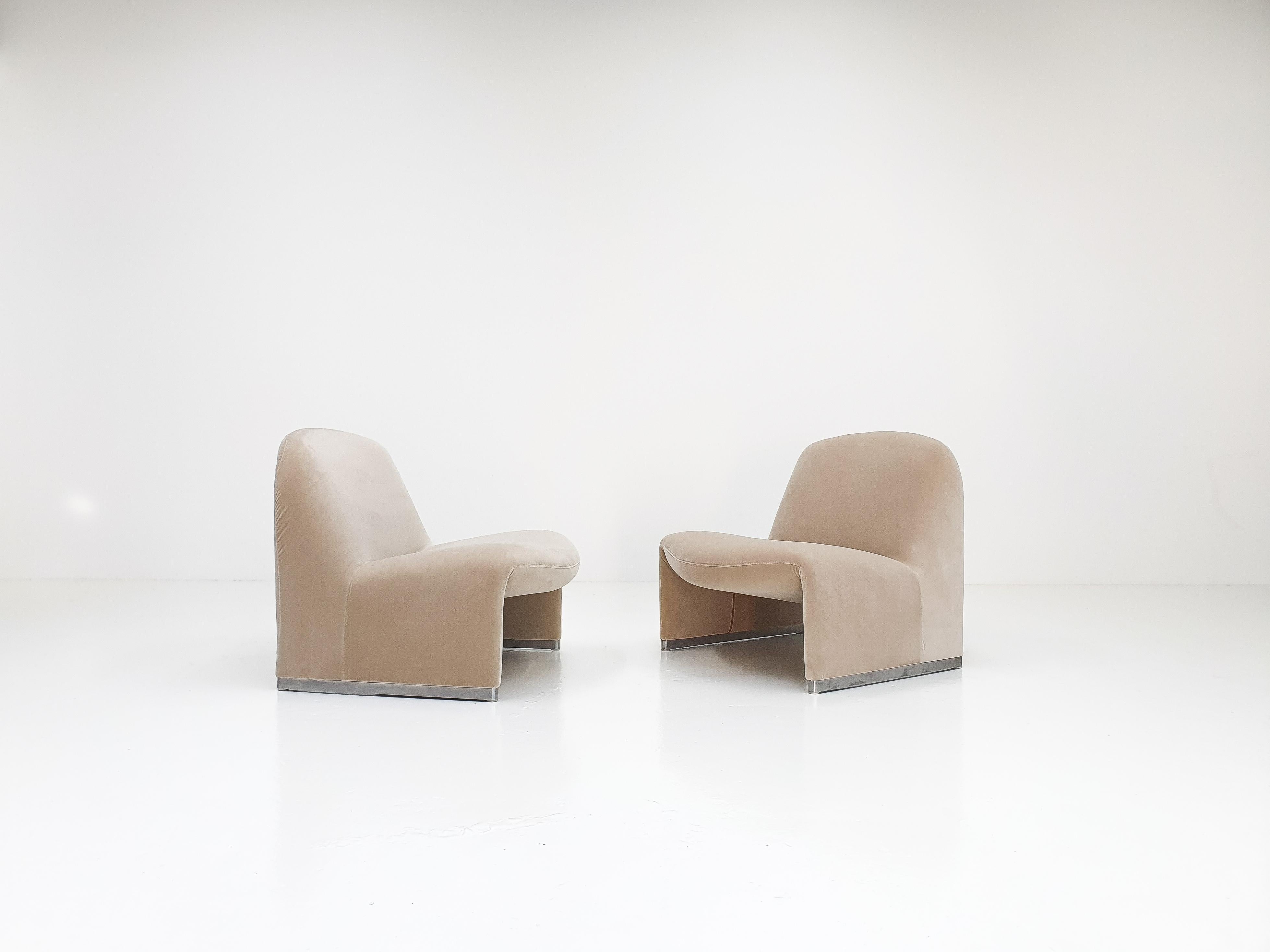 Italian Pair of Giancarlo Piretti “Alky” Chairs in New Velvet, Castelli, 1970s