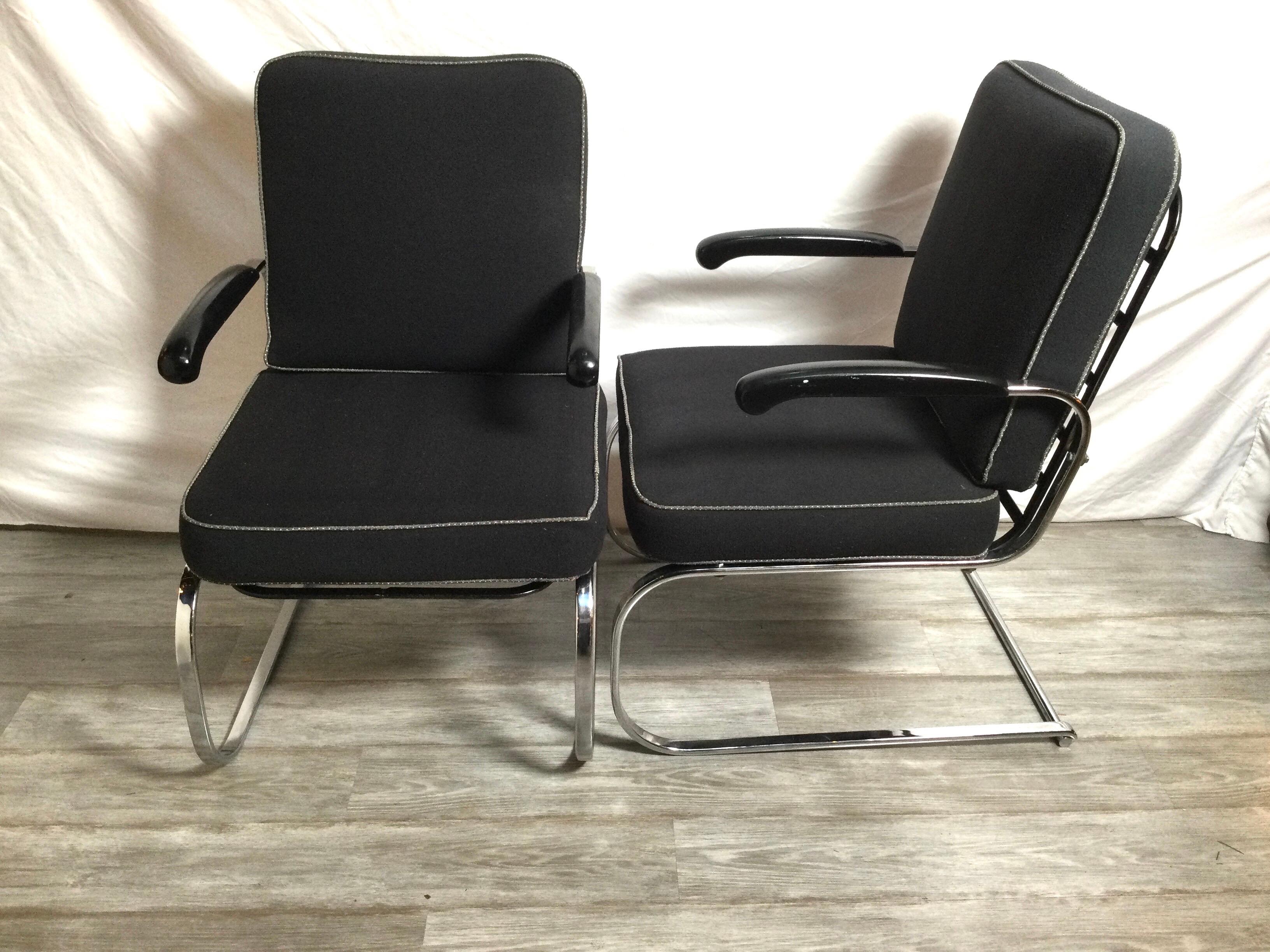 Mid-20th Century Pair of Gilbert Rohde Designs Armchairs