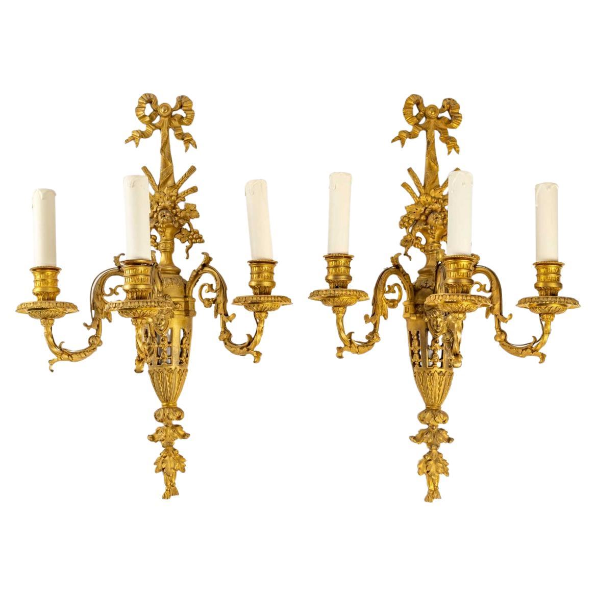 Pair of Bronze Wall Sconces For Sale at 1stDibs