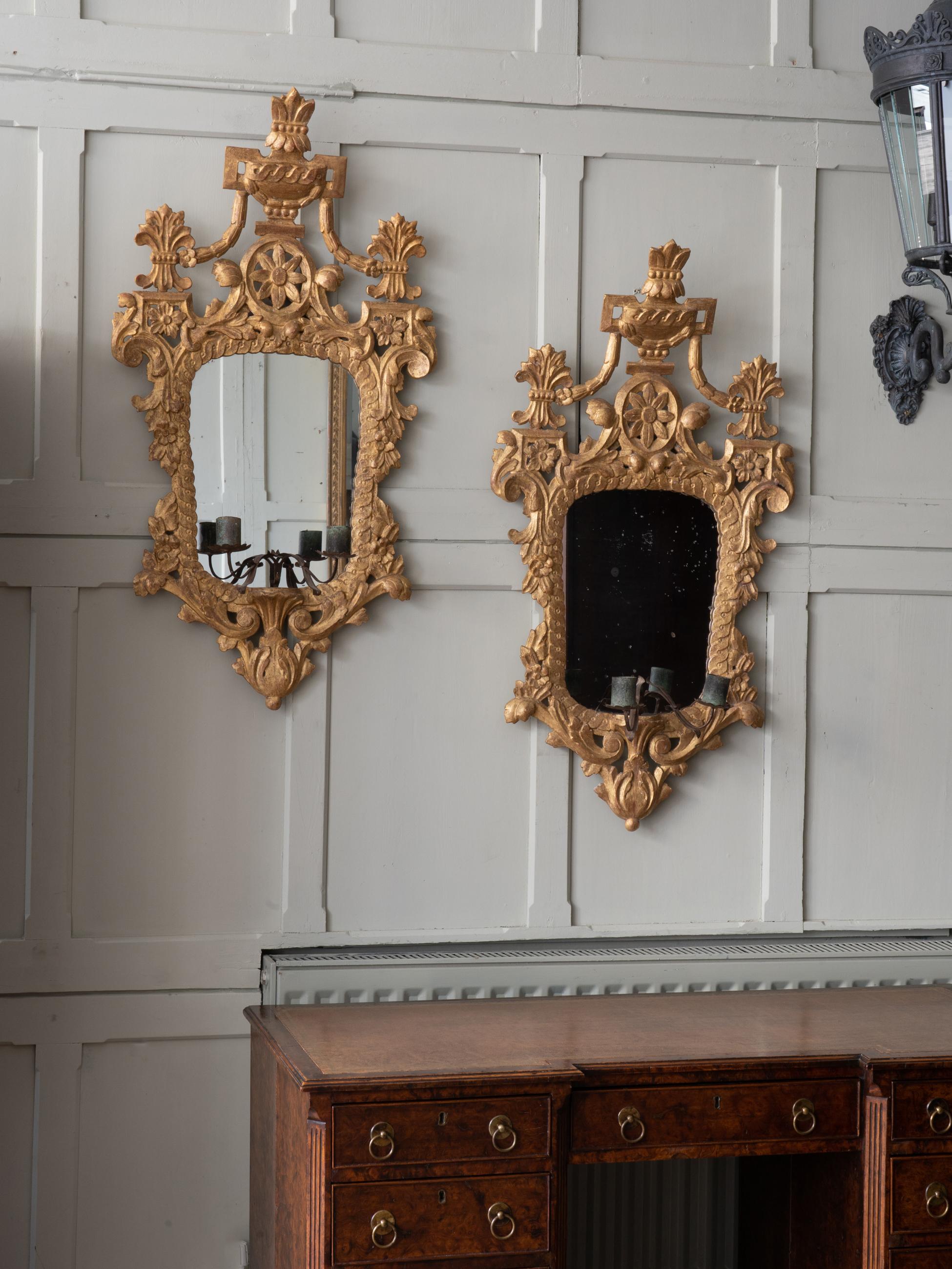 Pair of Gilt Wood 19th Century Mirrors 10