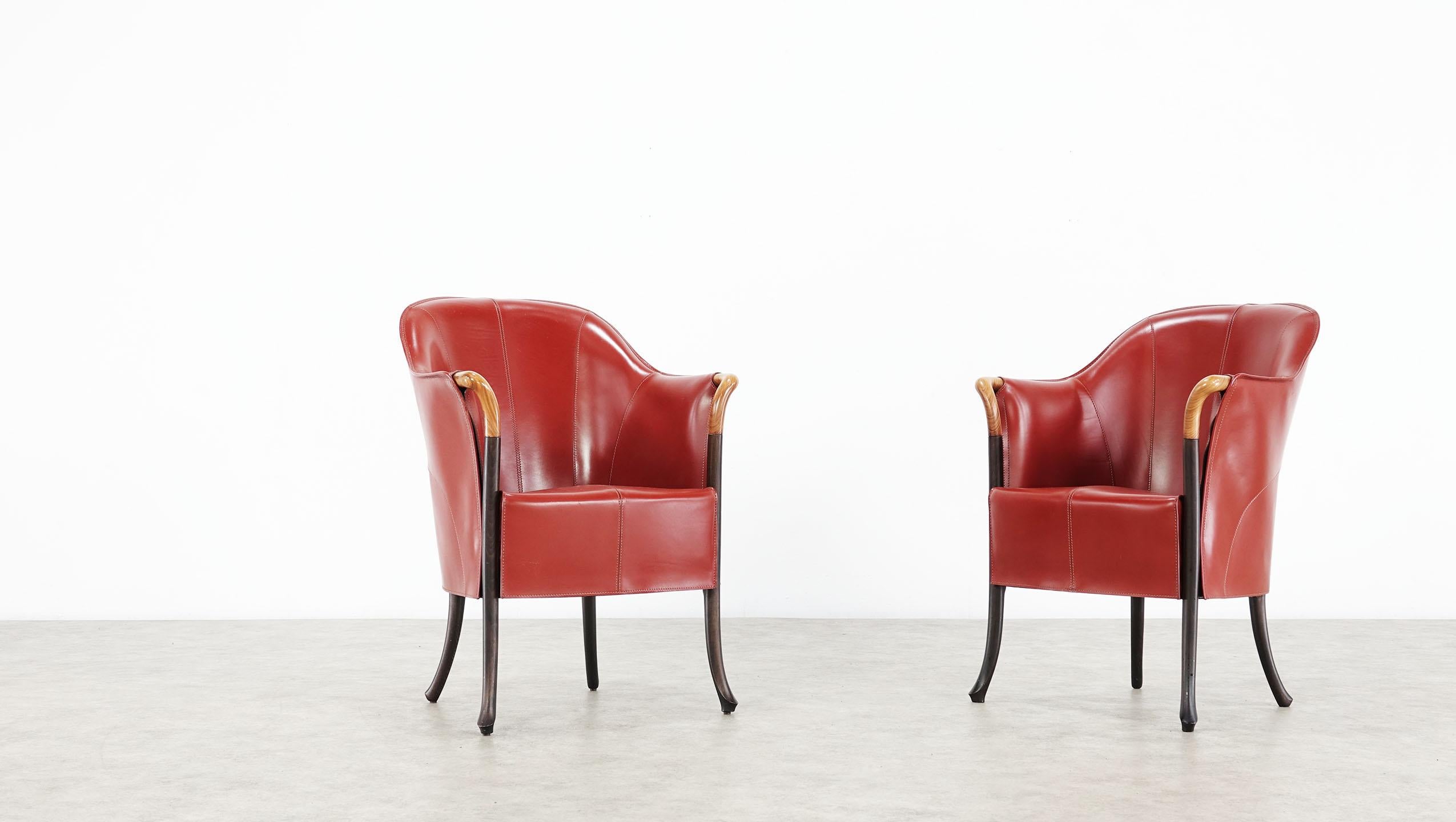 Pair of Giorgetti Progetti Leather Armchairs by Ricerche Giorgetti 4
