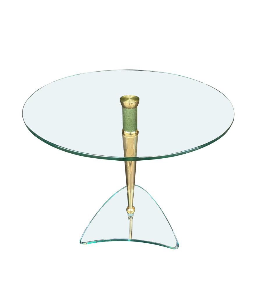 Pair of Glass and Brass Circular Side Tables in the Style of Fontana Arte 7