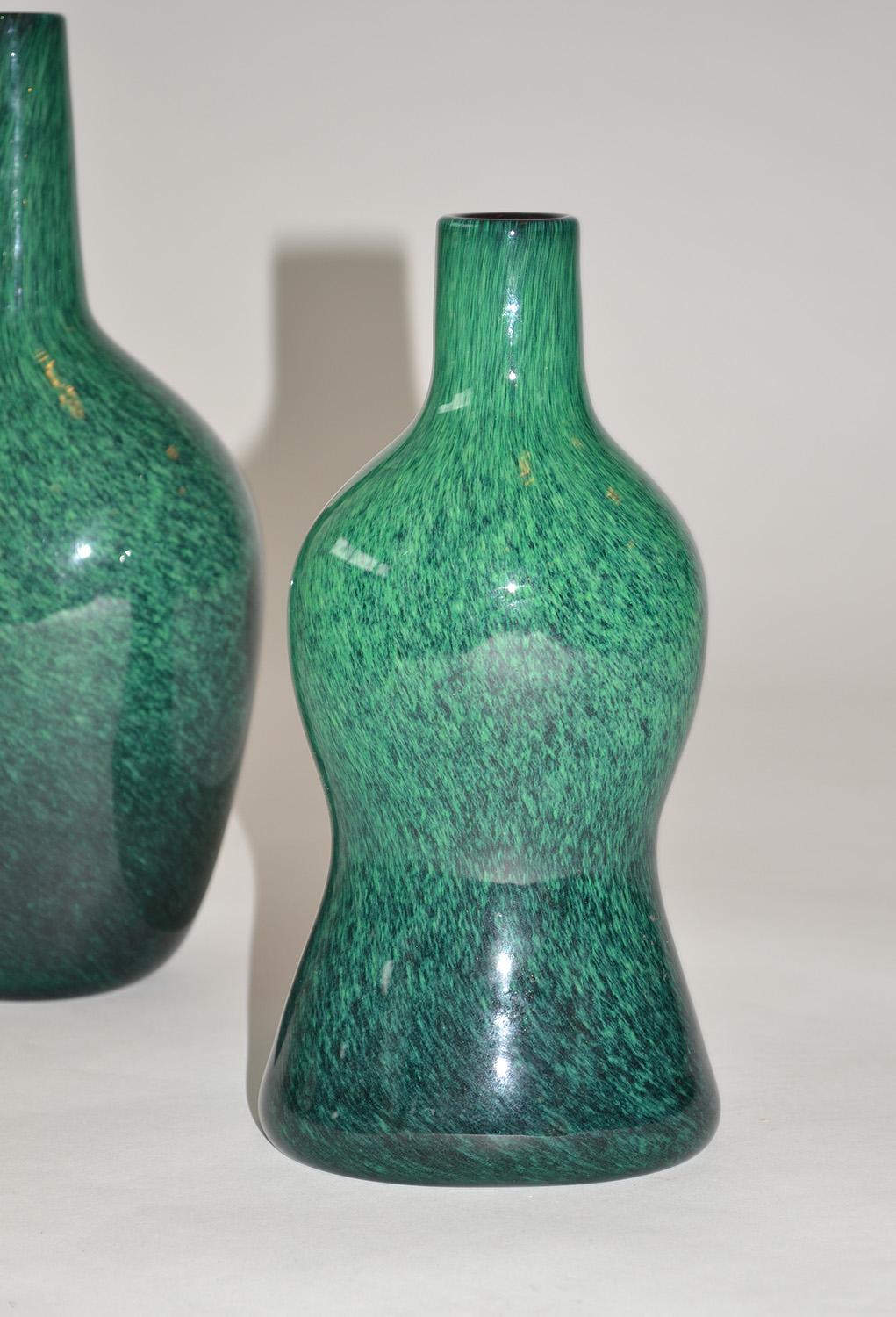 Modern Pair of Glass Vases by Toni Zuccheri for Barovier & Toso Murano Italy, 1980s For Sale