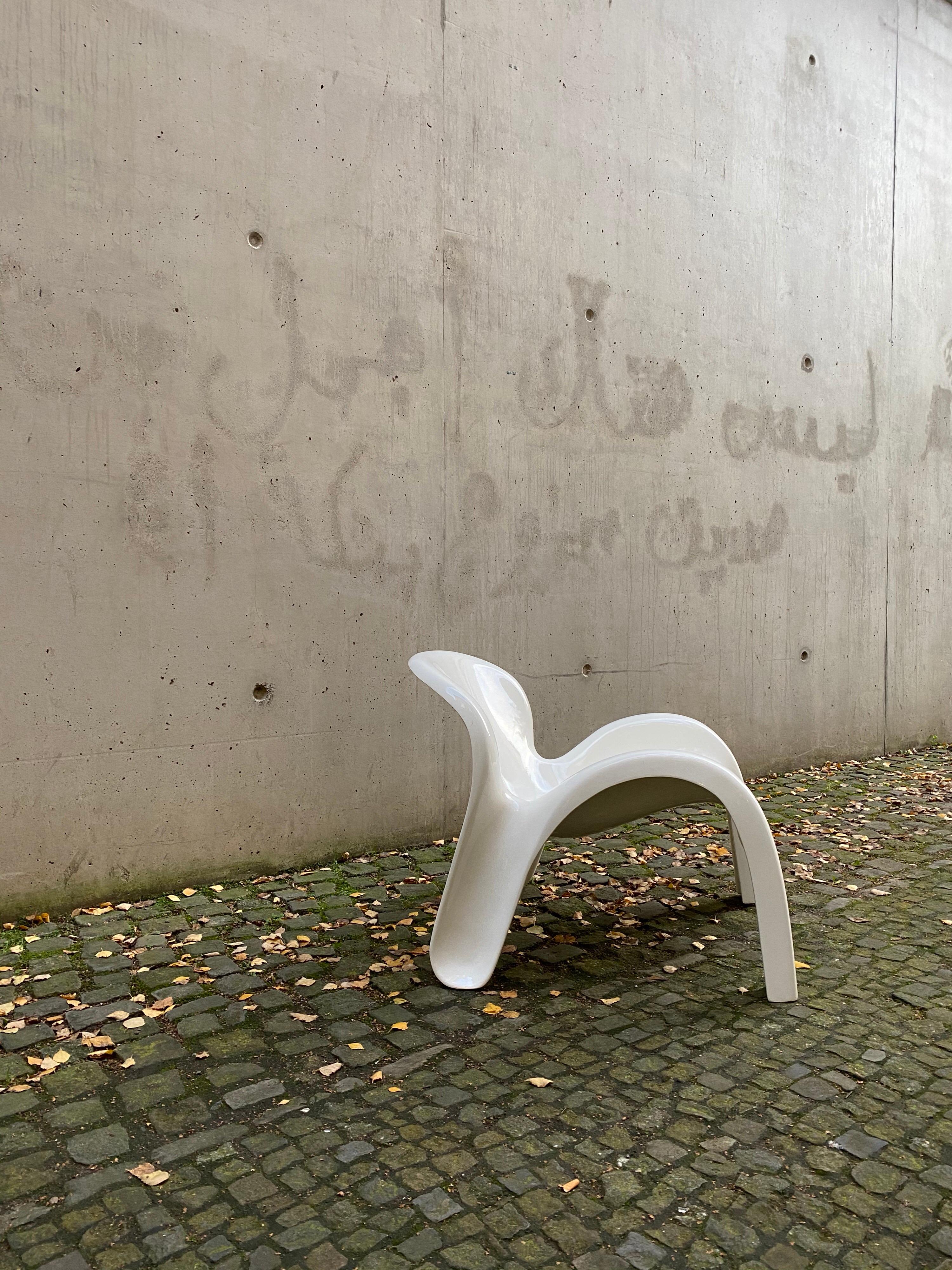 Plastique Paire de chaises longues de style GN2 Peter Ghyczy pour Reuter, Form+Life Collection