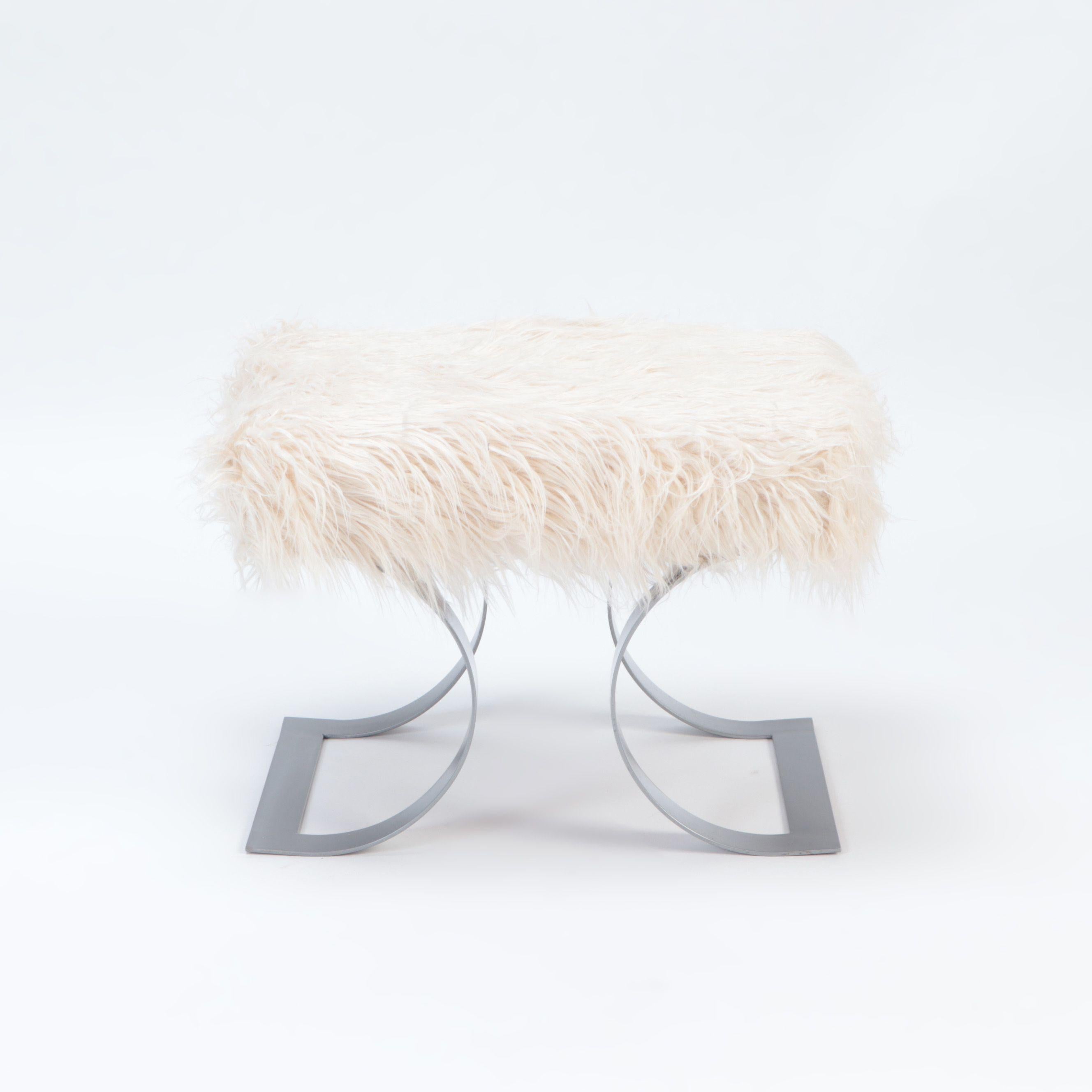 Pair of Goat Hair Upholstered Benches, Contemporary In Good Condition For Sale In Philadelphia, PA