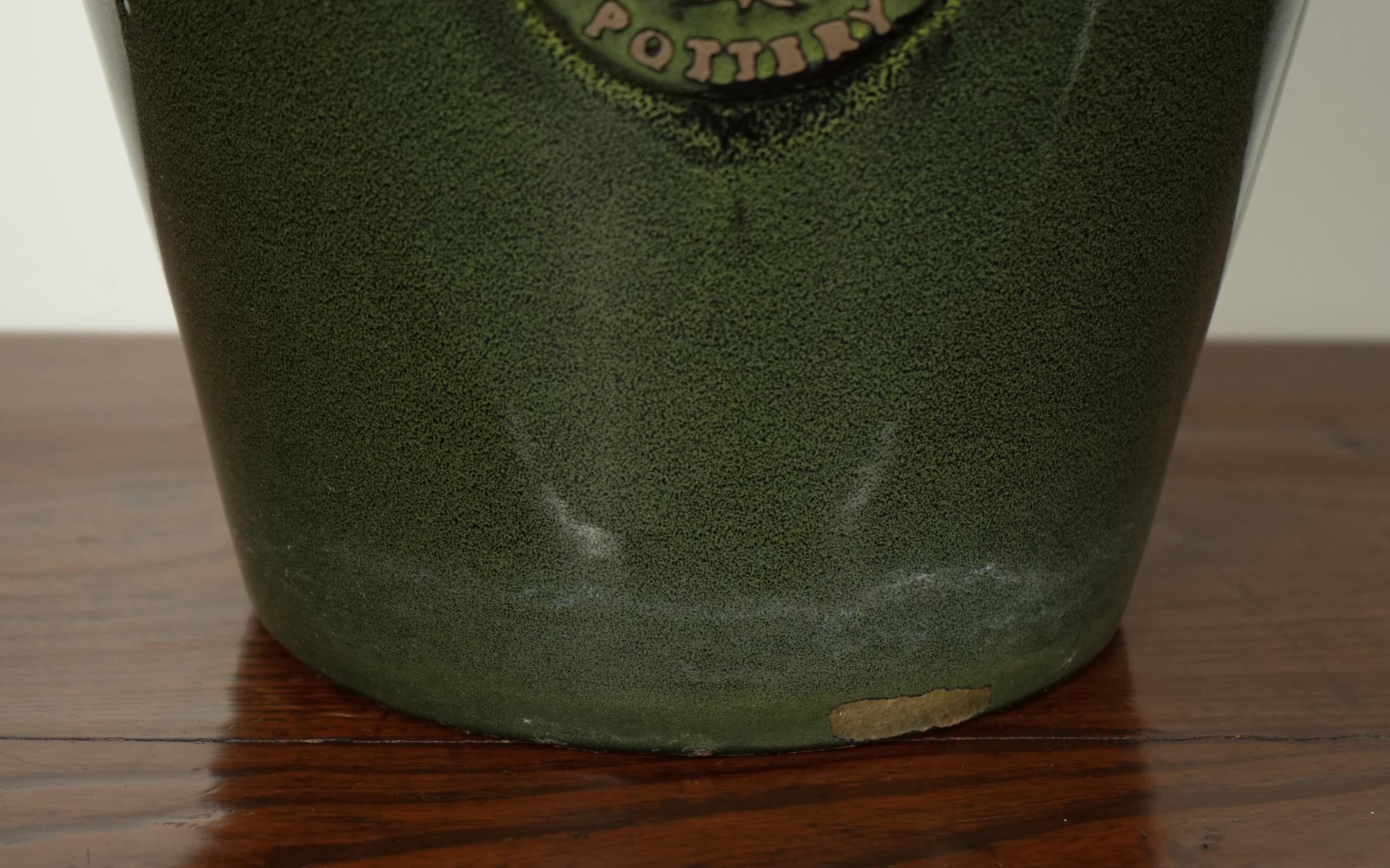 Paire de pots à plantes à poils longs de style édouardien par HERITAGE GARDEN j1 en vente 1