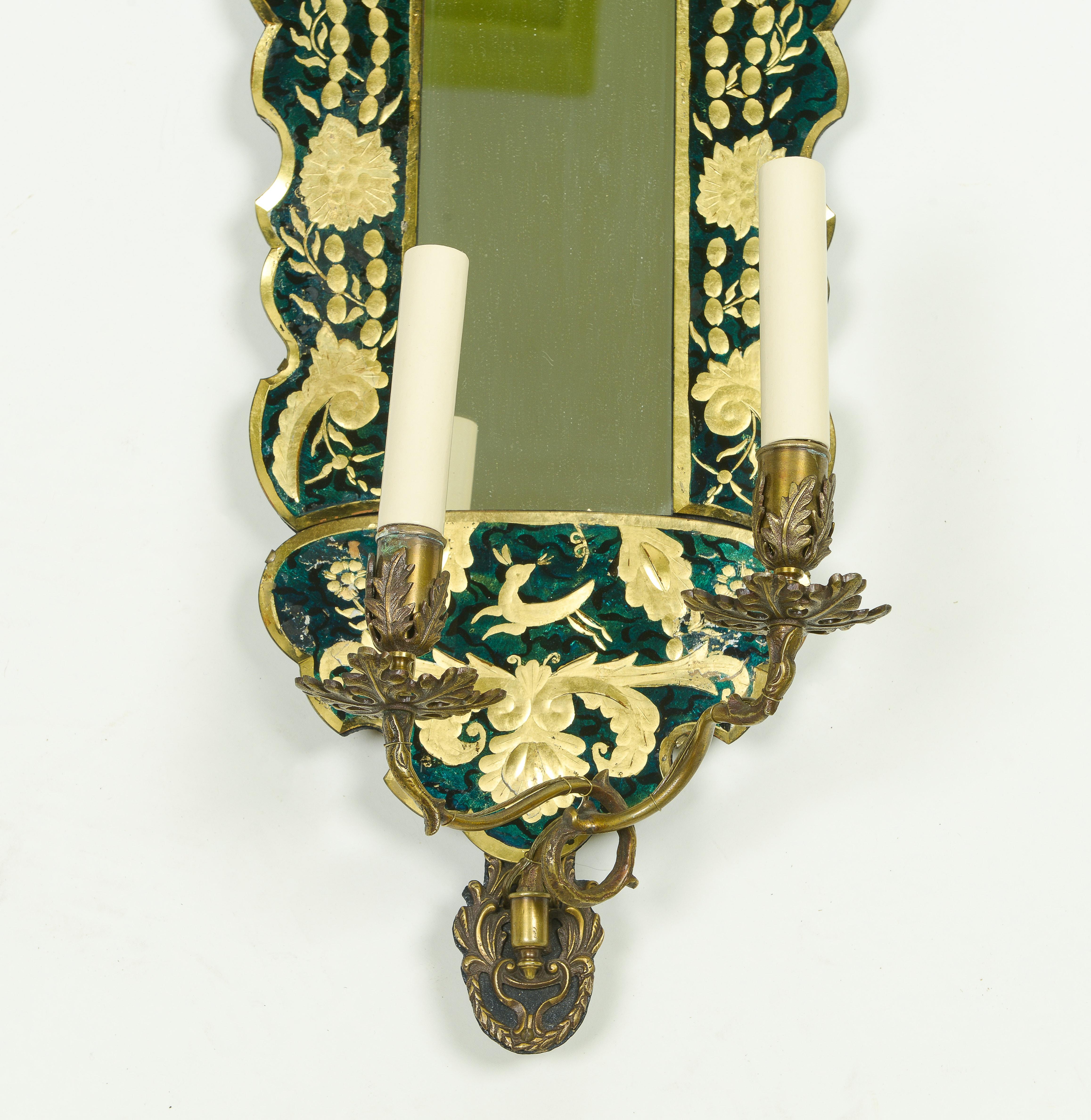 Brass Pair of Green Verre Eglomisé Mirrored Wall Sconces For Sale