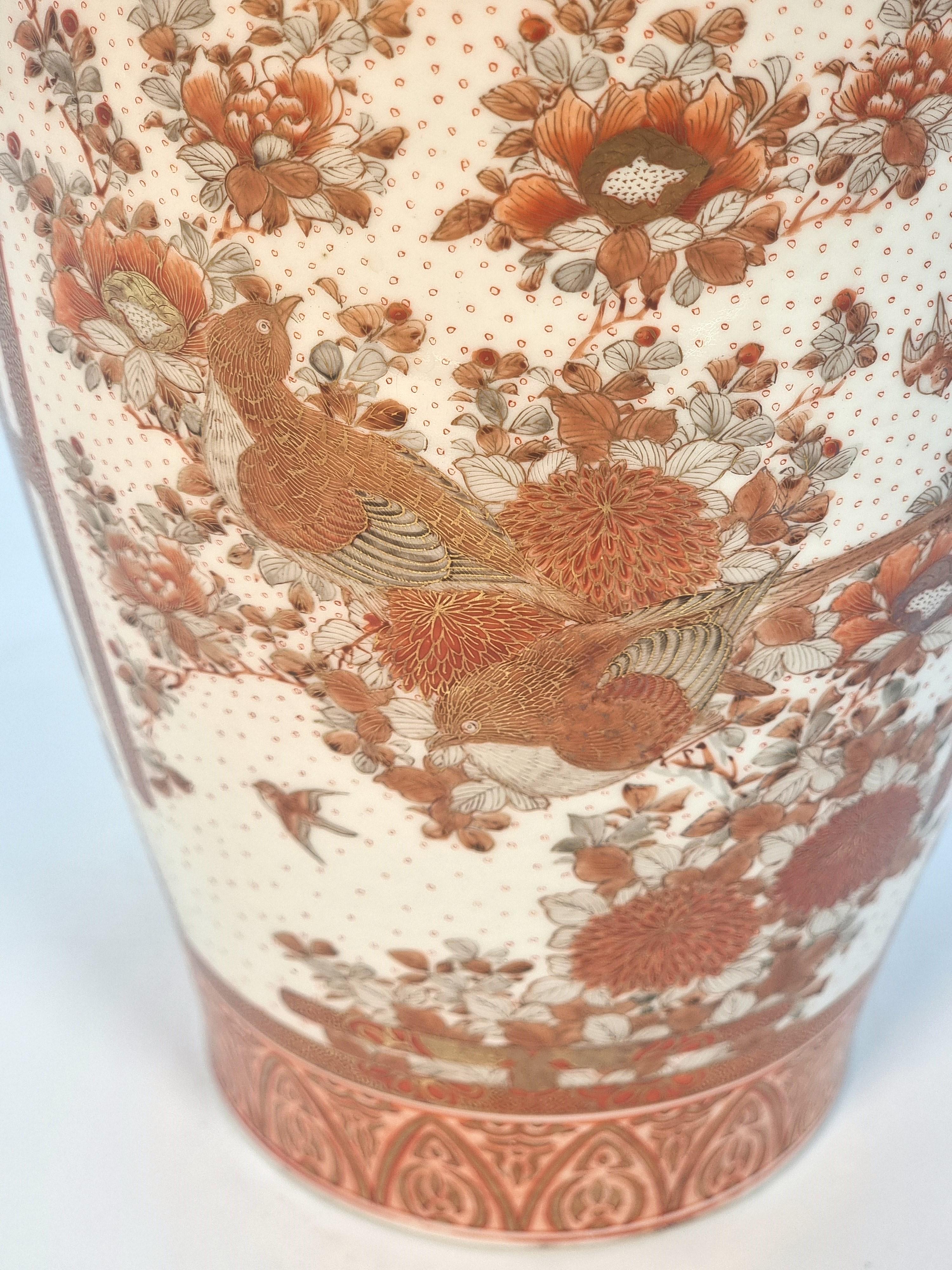 A  pair of hand painted Japanese Kutani porcelain vases, circa 1890 For Sale 6