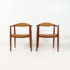 Una coppia di sedie Hans Wegner per Hansen JH501 "The Chair" in teak e canne