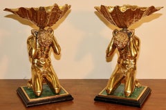 Paar schwere dekorative Schalen:: kniende Akte:: Nackte:: Muschelvergoldung:: Malachit