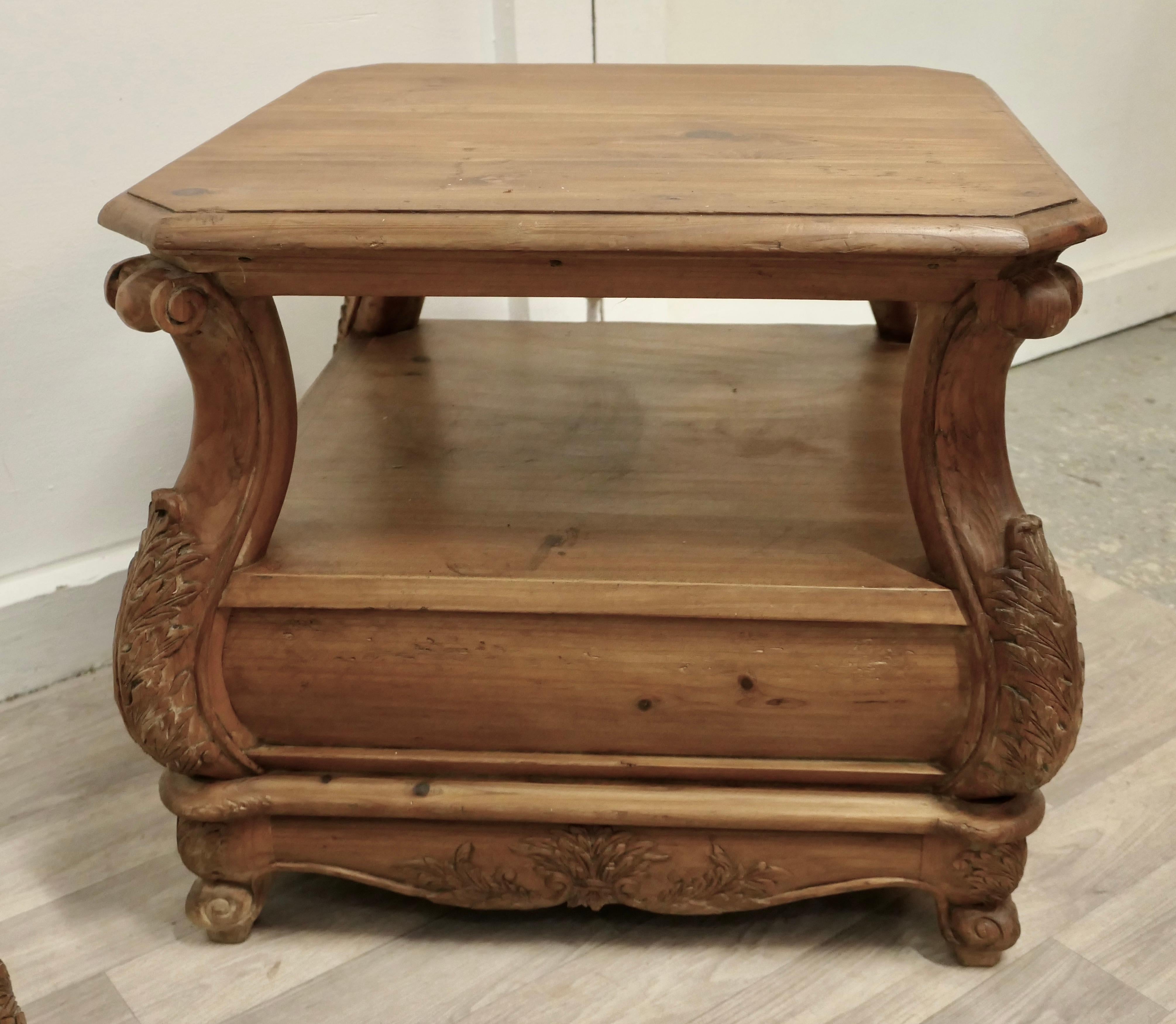 A Pair of Heavy Pine Low Side Tables or Bedside Cabinets For Sale 3