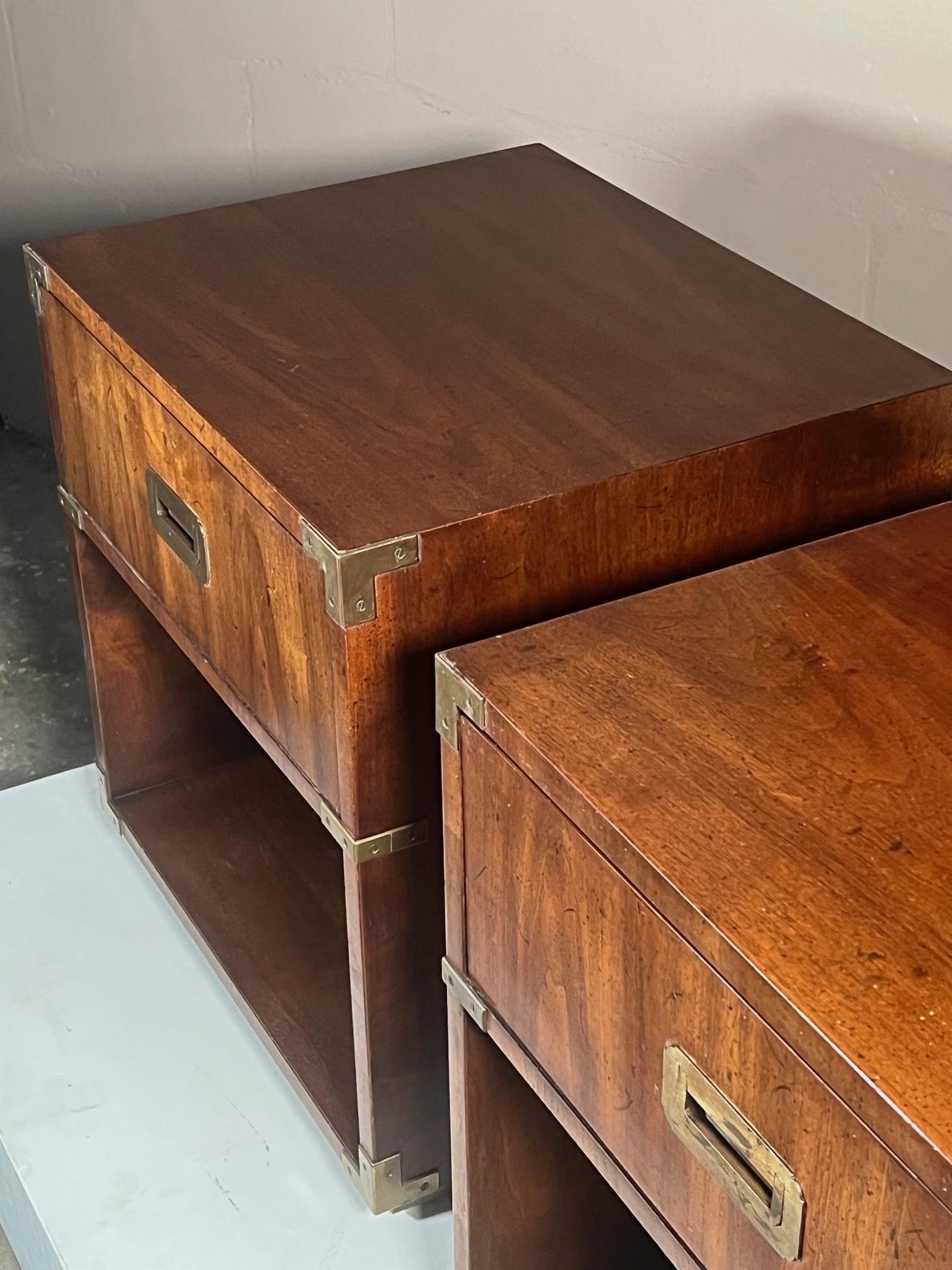 Late 20th Century Pair of Henredon Campaign Style Night Stands