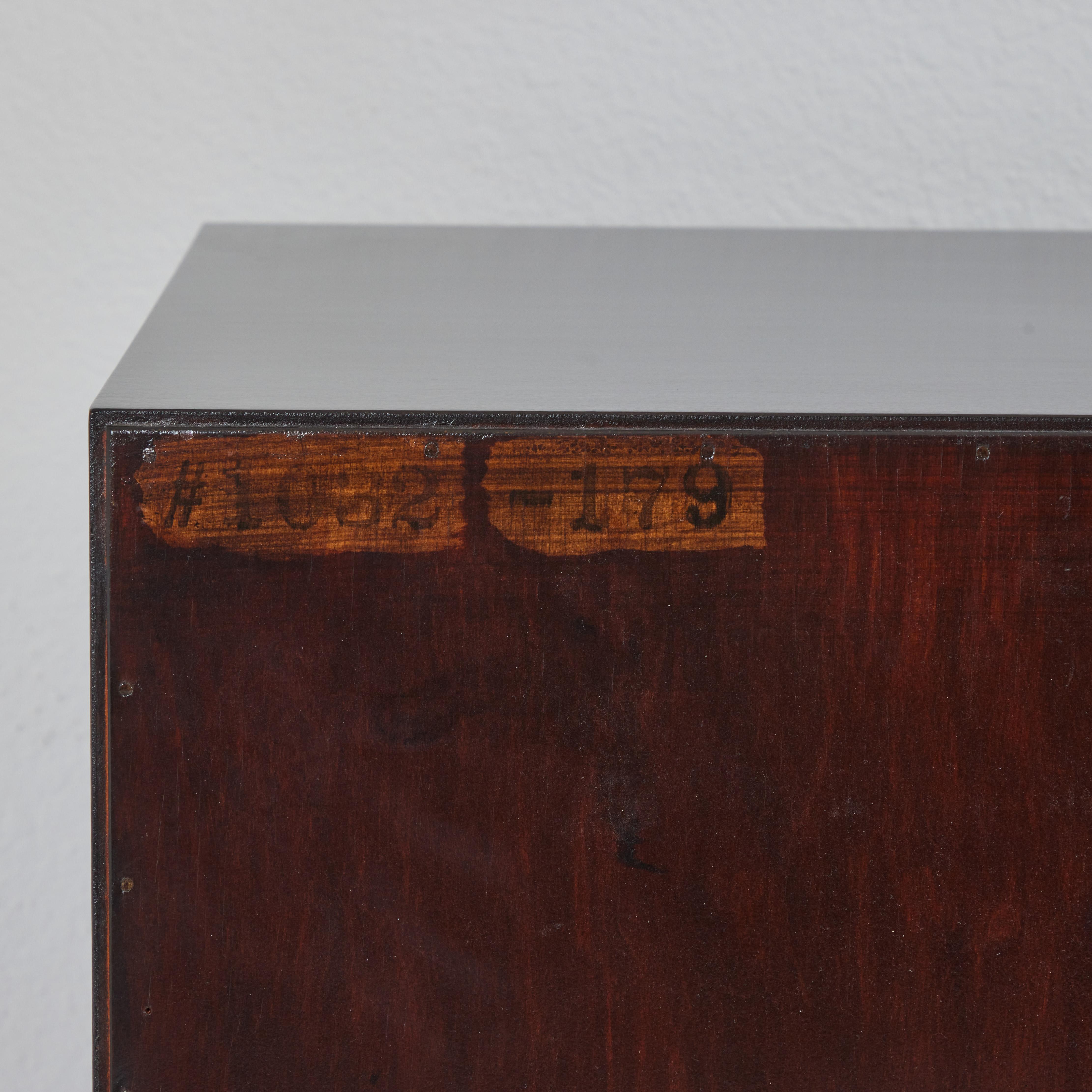 Ein Paar hohe Kommoden von Paul Frankl für Johnson Furniture im Angebot 7