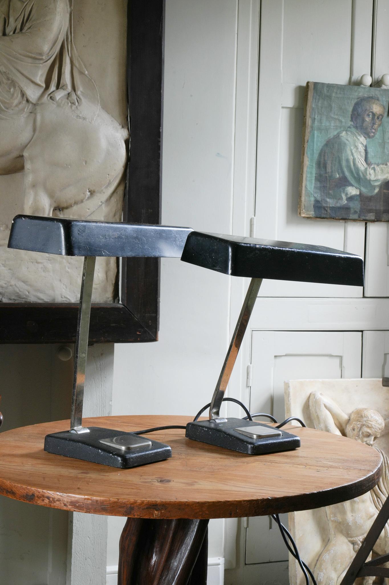 A Pair of Hillebrand Desk Lamps For Sale 1