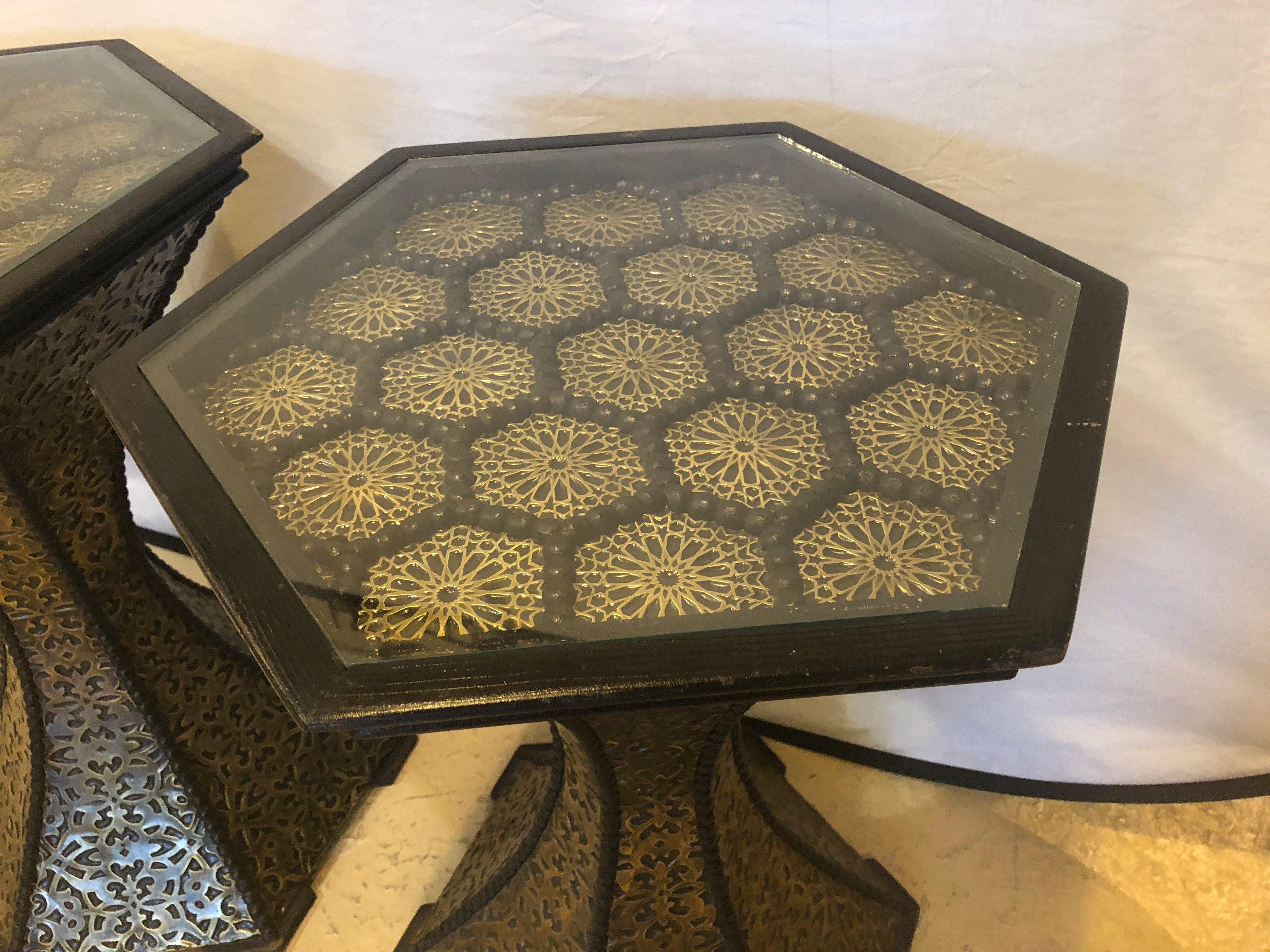 Hollywood Regency Brass and  Black Ebony Filigree Motif End Side Table, a Pair 1