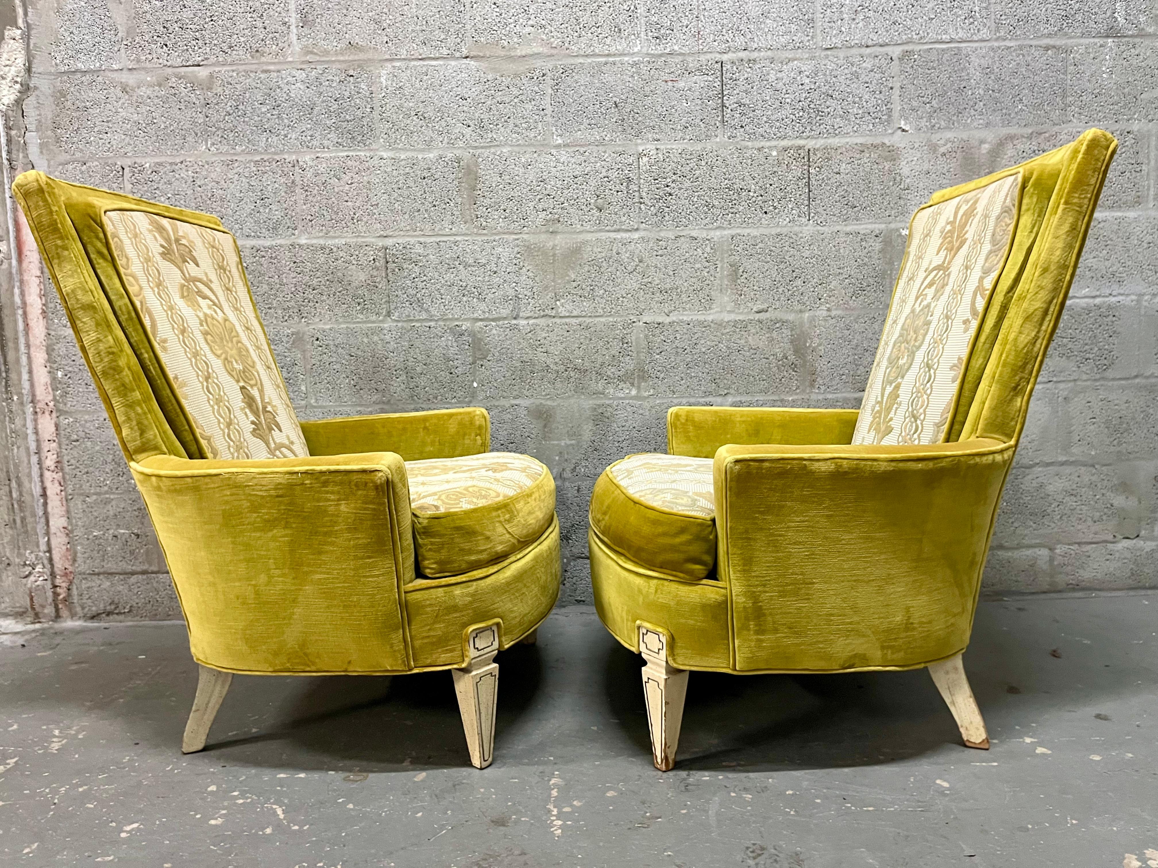 A Pair of Hollywood Regency Upholstered Lounge Chairs by Silver Craft. C. 1960s For Sale 3