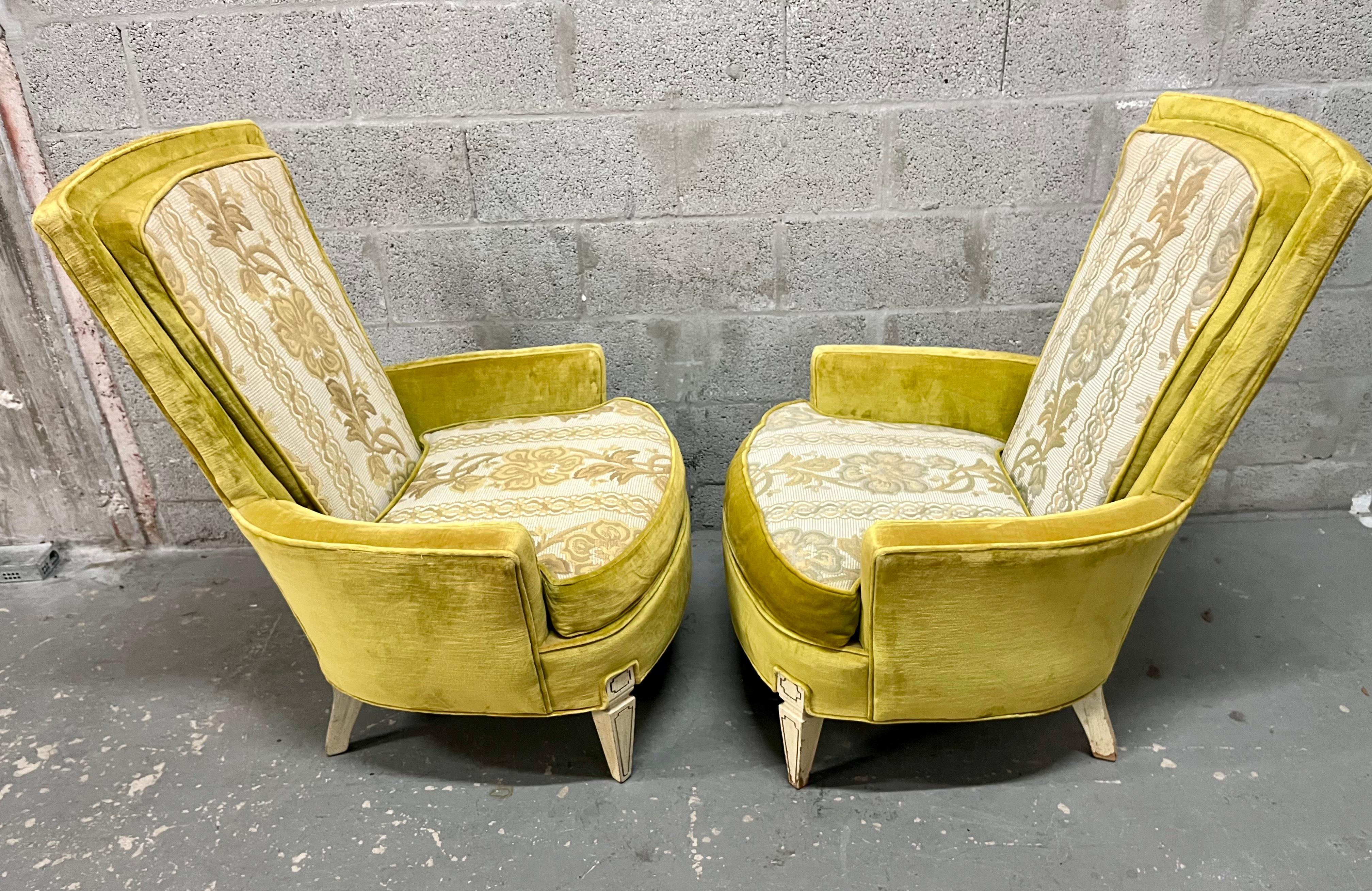 A Pair of Hollywood Regency Upholstered Lounge Chairs by Silver Craft. C. 1960s For Sale 1