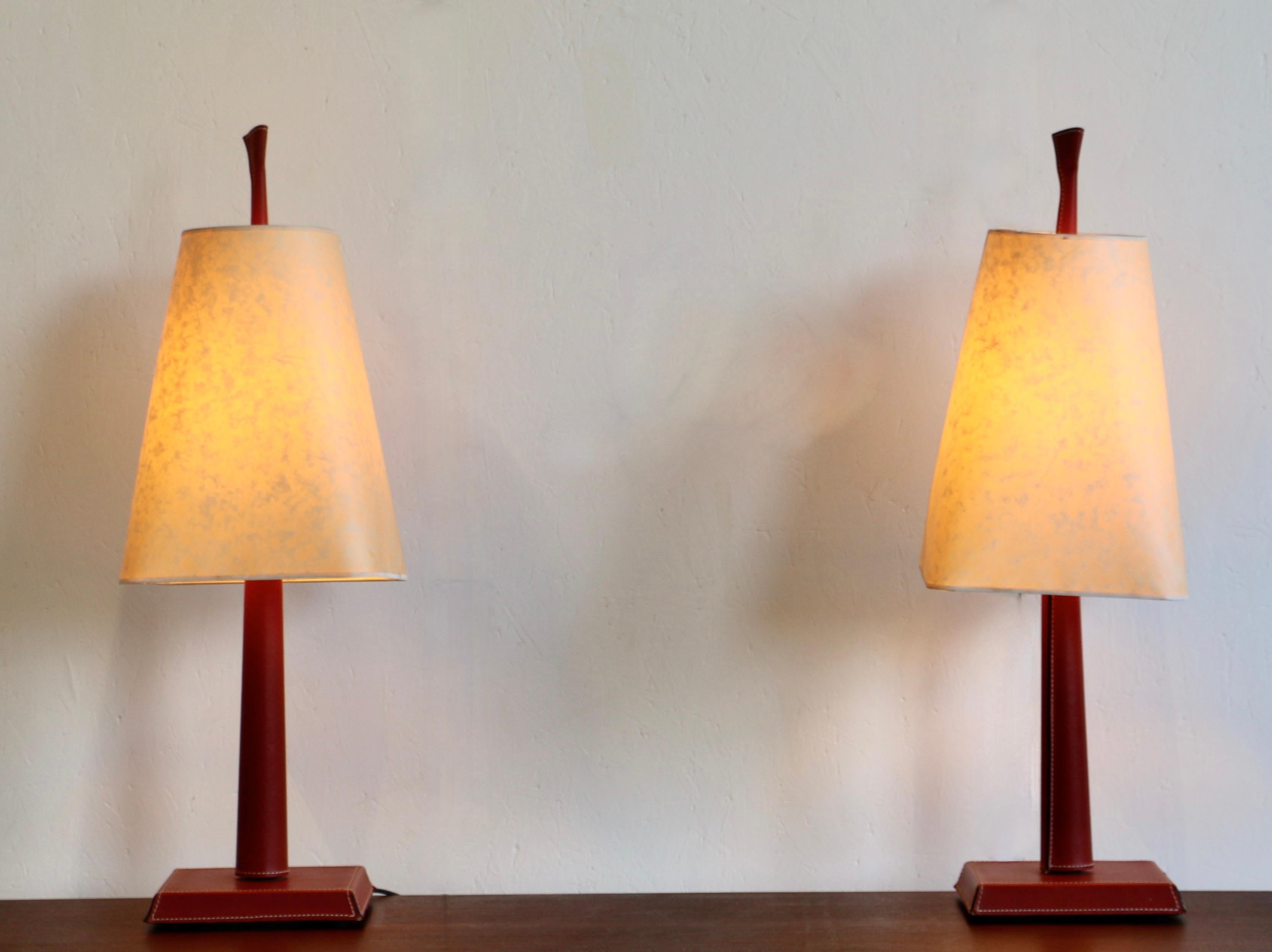 A pair of Hugues Chevalier lamps. Model Ray XM. France 90's 8