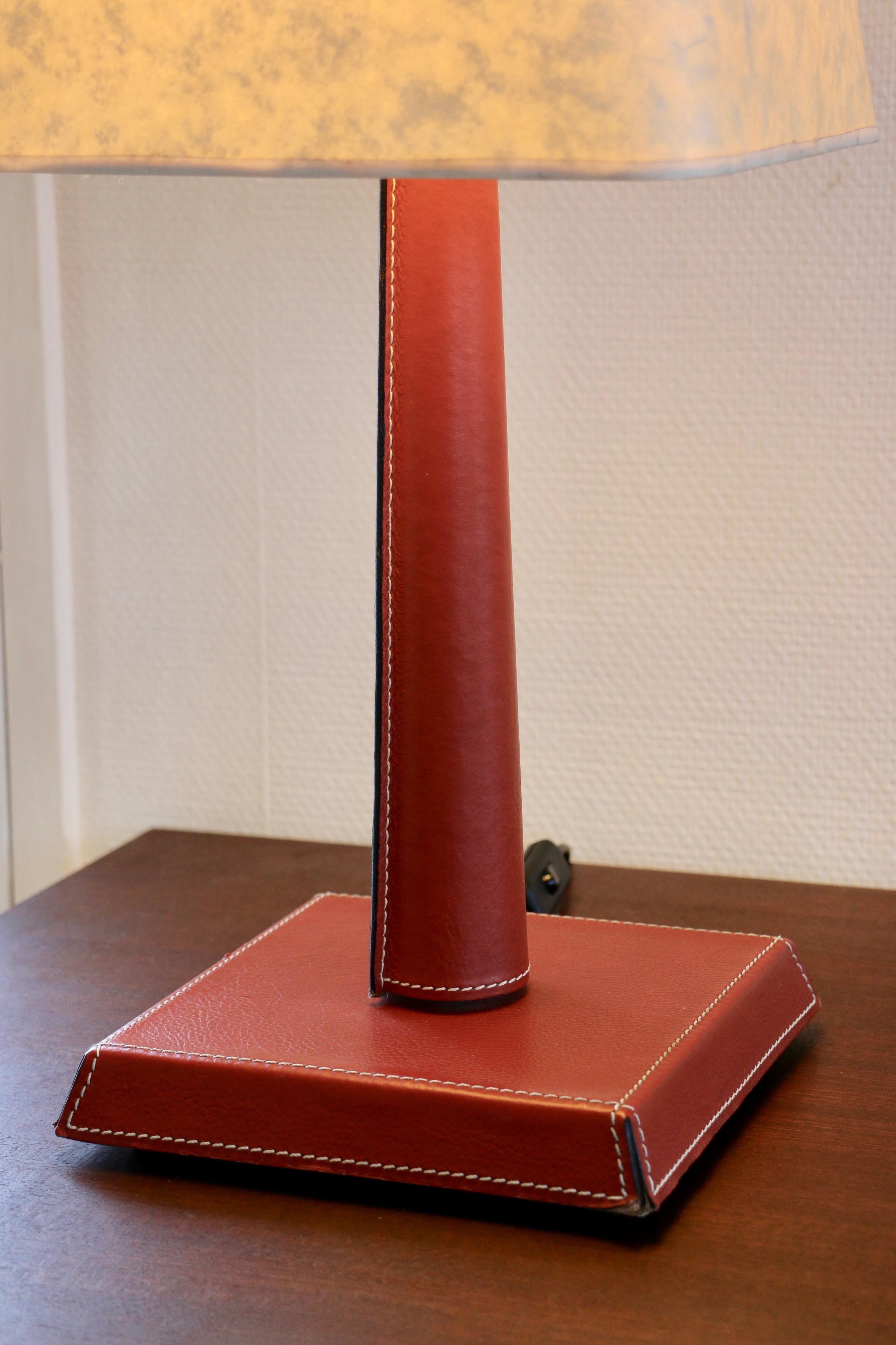 Ein Paar Hugues Chevalier-Lampen. Modell Ray XM. Frankreich 90er Jahre im Zustand „Gut“ im Angebot in VILLERS-SUR-MER, FR