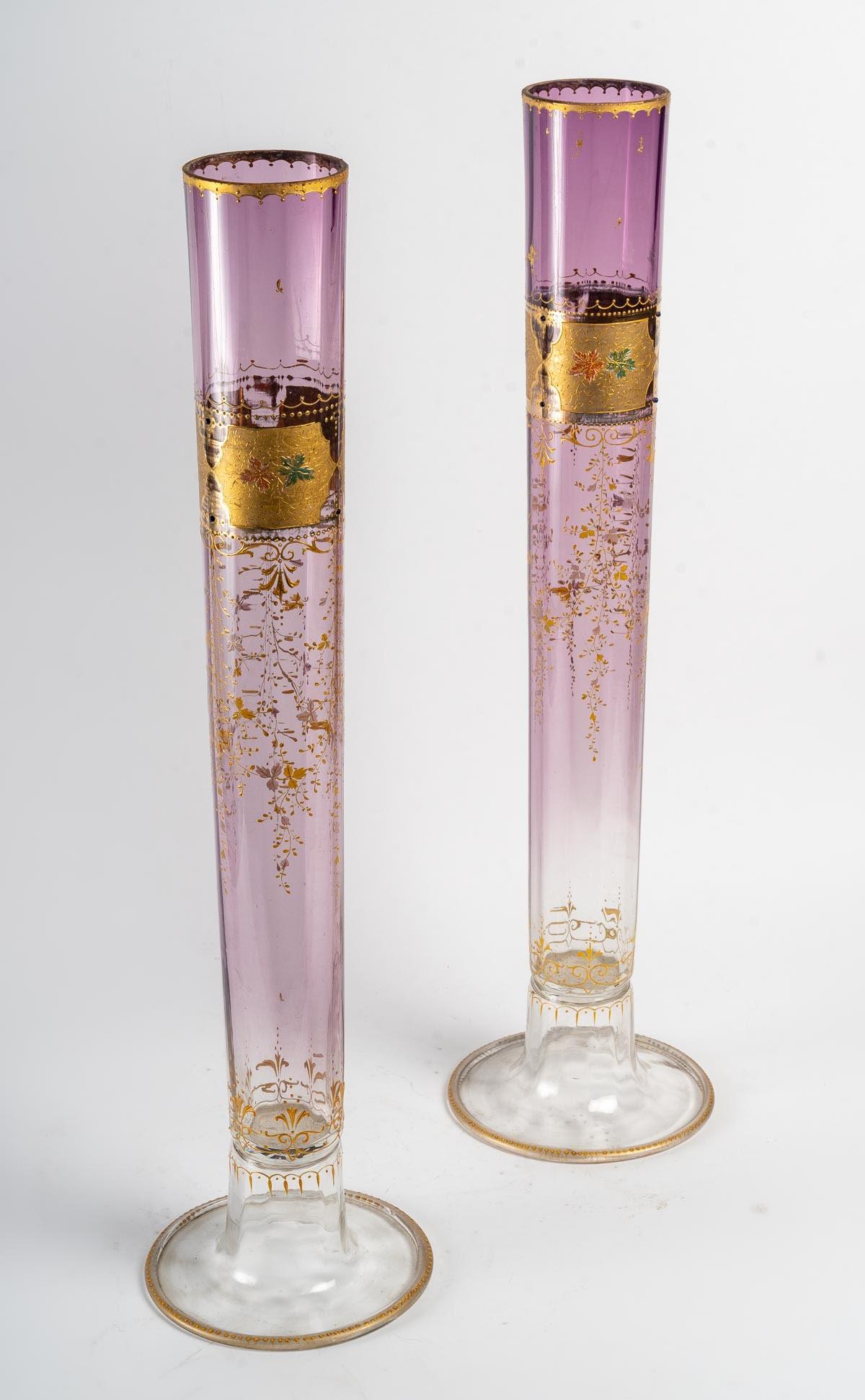 A pair of Hungarian crystal vases, 19th century antique, Napoleon III period.
Measures: H: 65 cm, D: 17 cm.