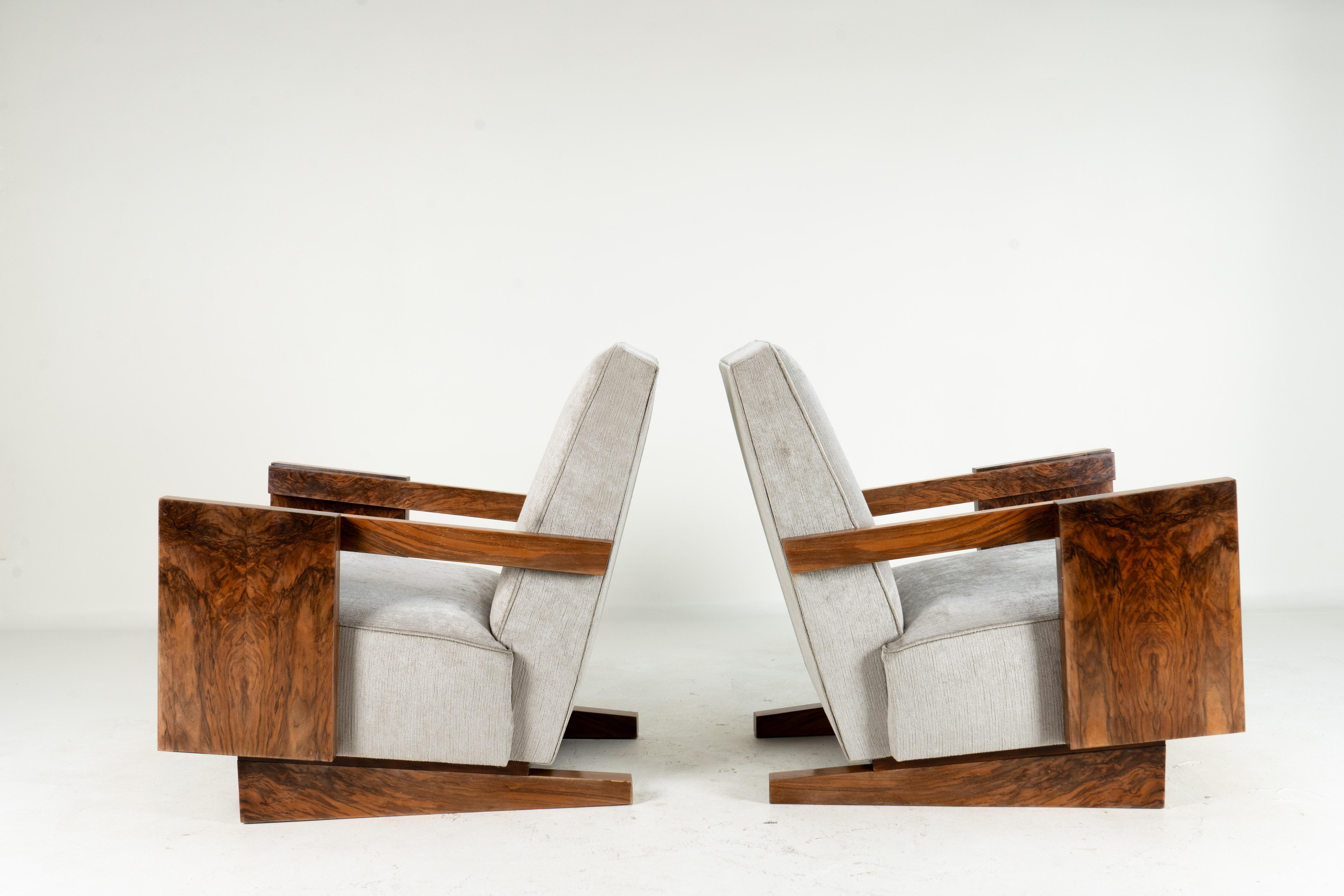 French A Pair of Hungarian Walnut Armchairs, Budapest  c.1970 For Sale