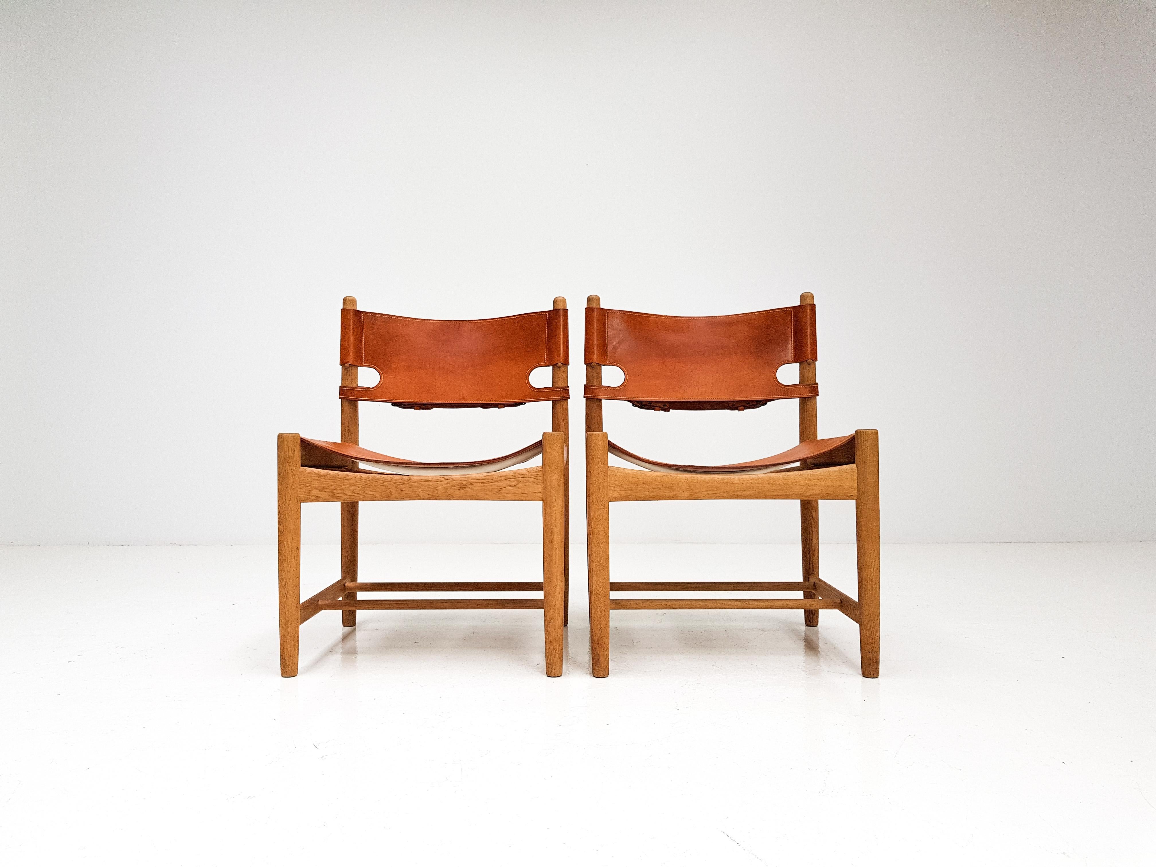 Pair of Hunting Dining Chairs, Model 3237 by Børge Mogensen for Fredericia 4