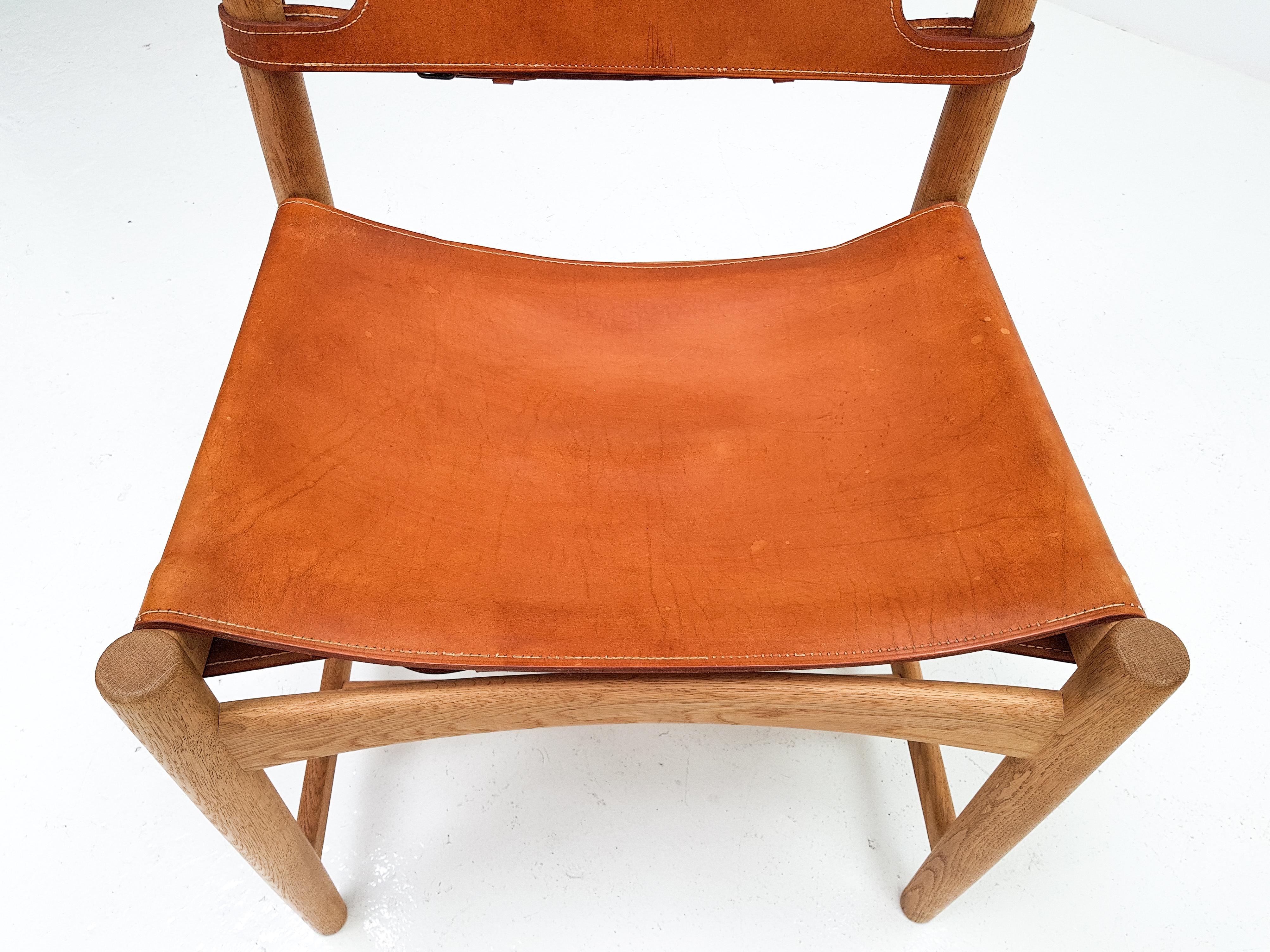 Pair of Hunting Dining Chairs, Model 3237 by Børge Mogensen for Fredericia 7